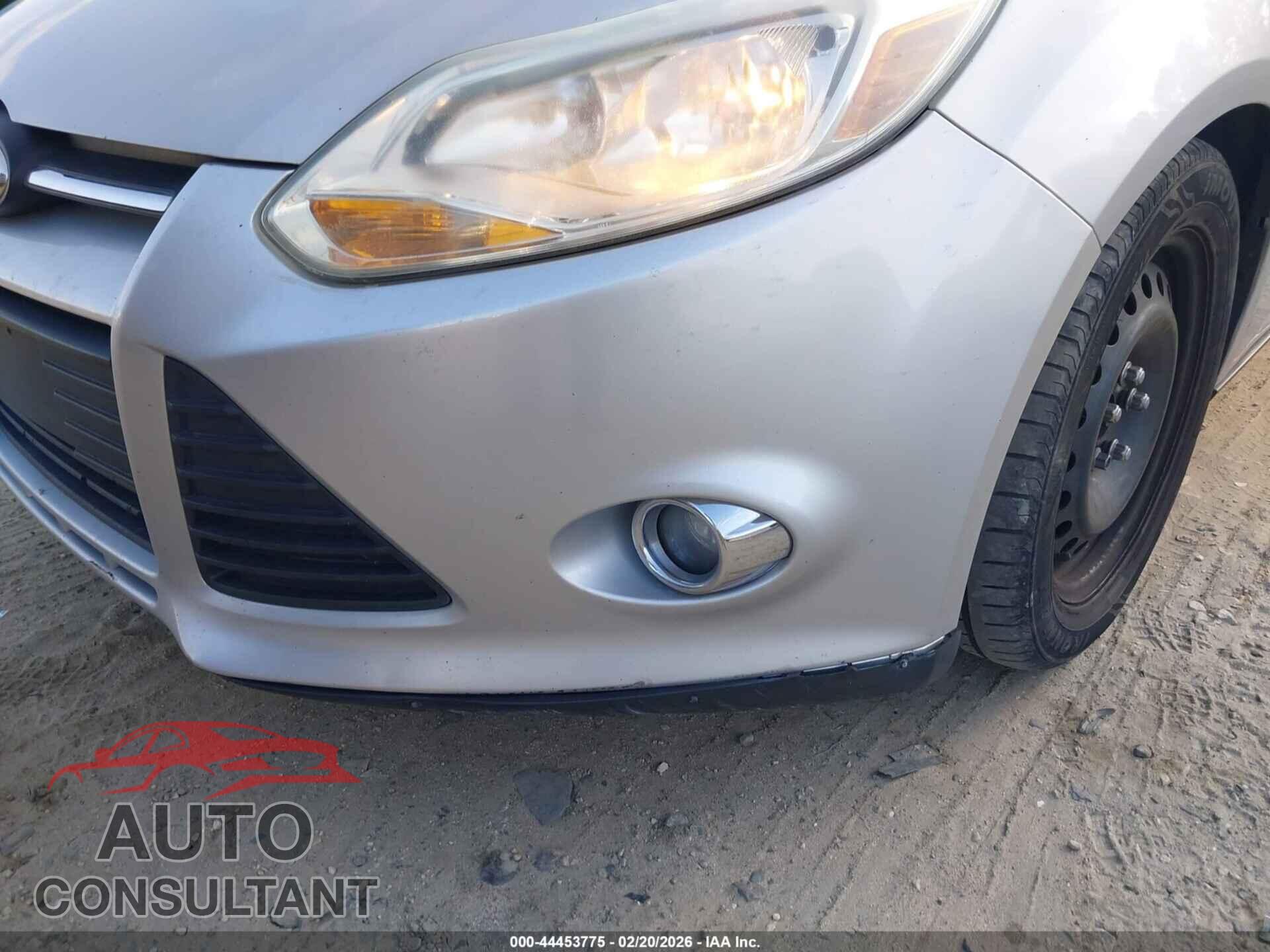 FORD FOCUS 2012 - 1FAHP3F20CL211751