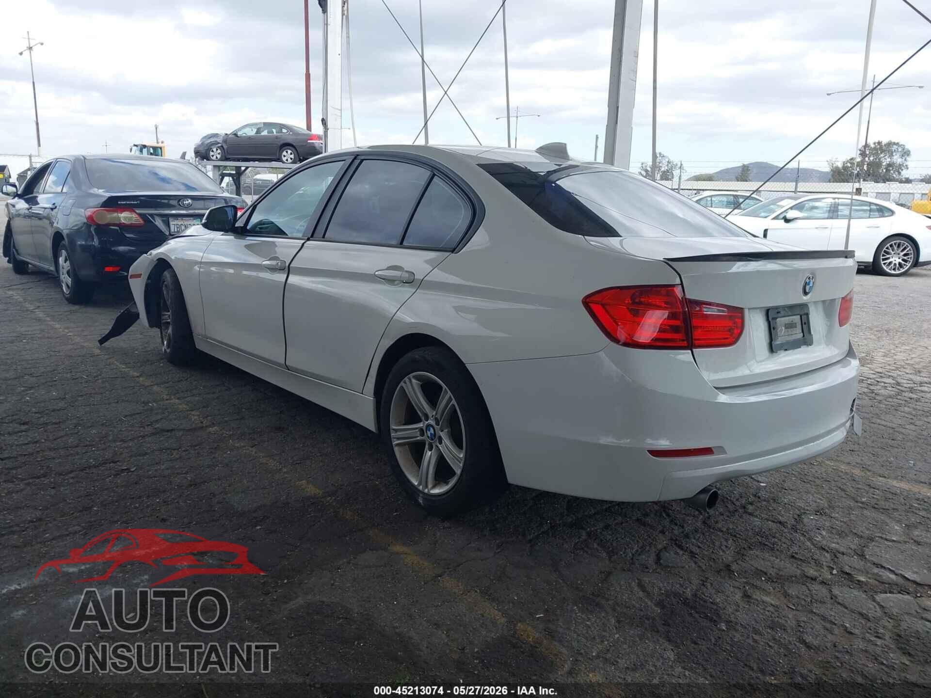 BMW 320I 2014 - WBA3B1C51EP679261