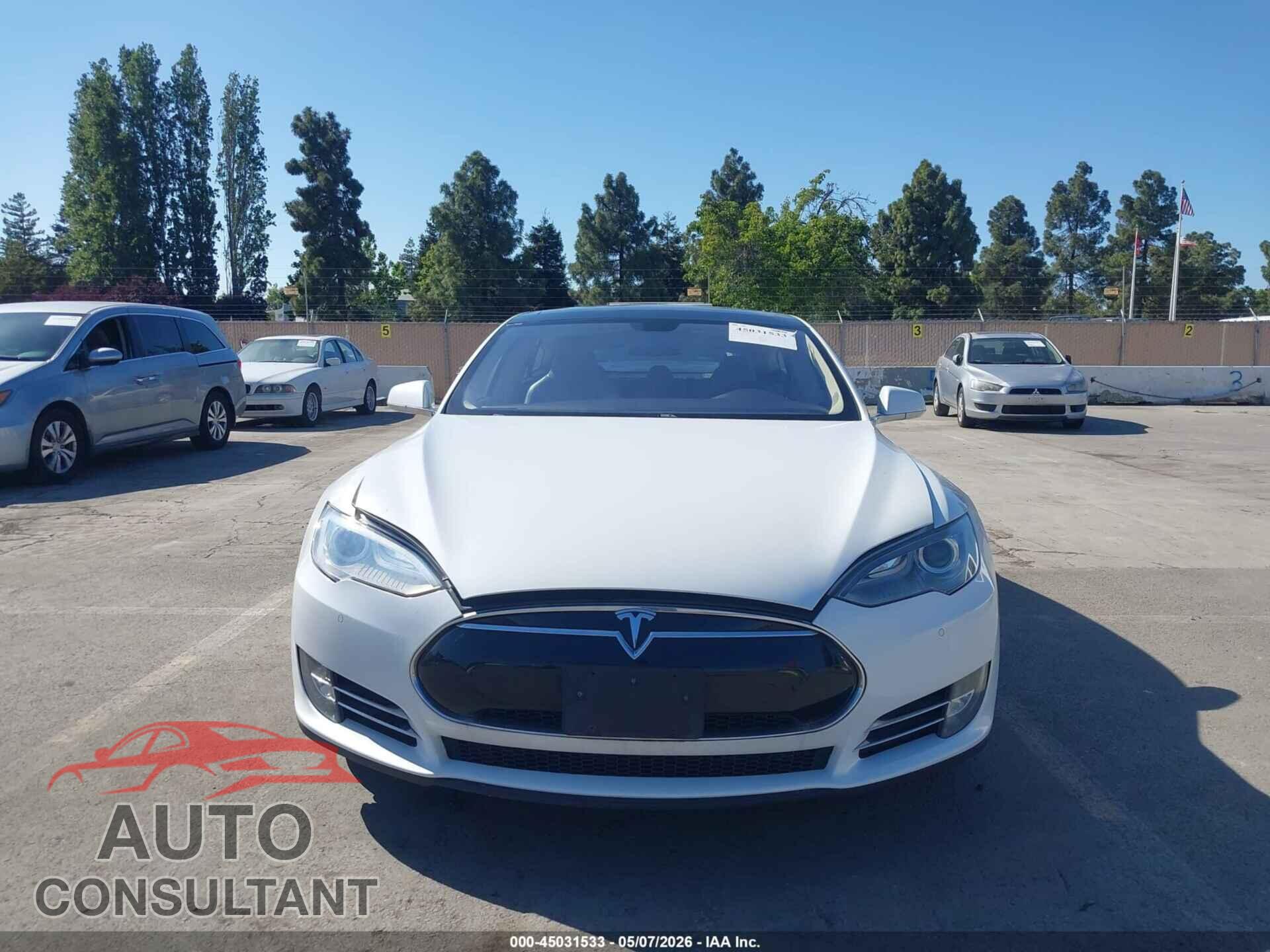 TESLA MODEL S 2013 - 5YJSA1DP6DFP22342