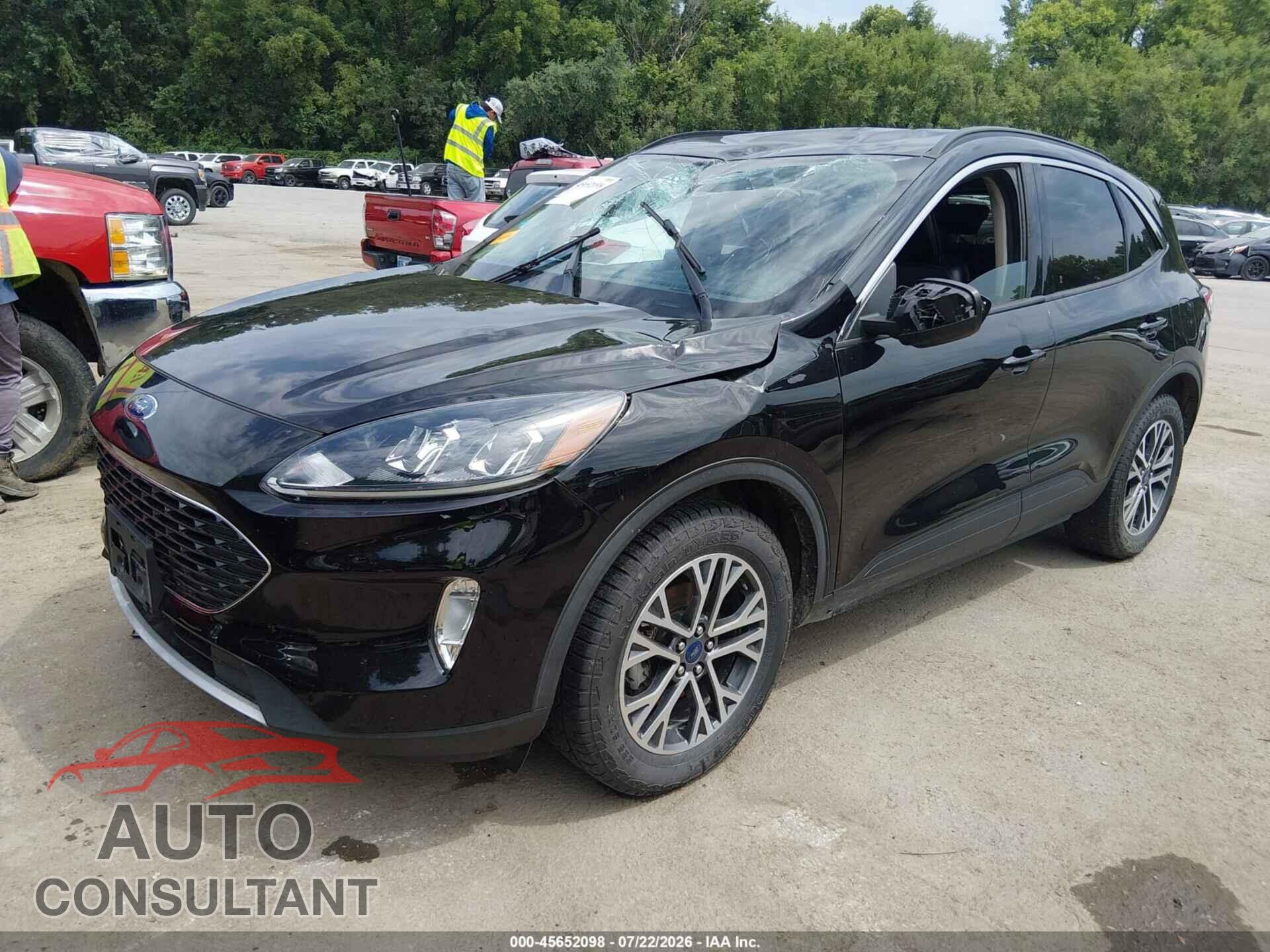 FORD ESCAPE 2020 - 1FMCU9H60LUA81752