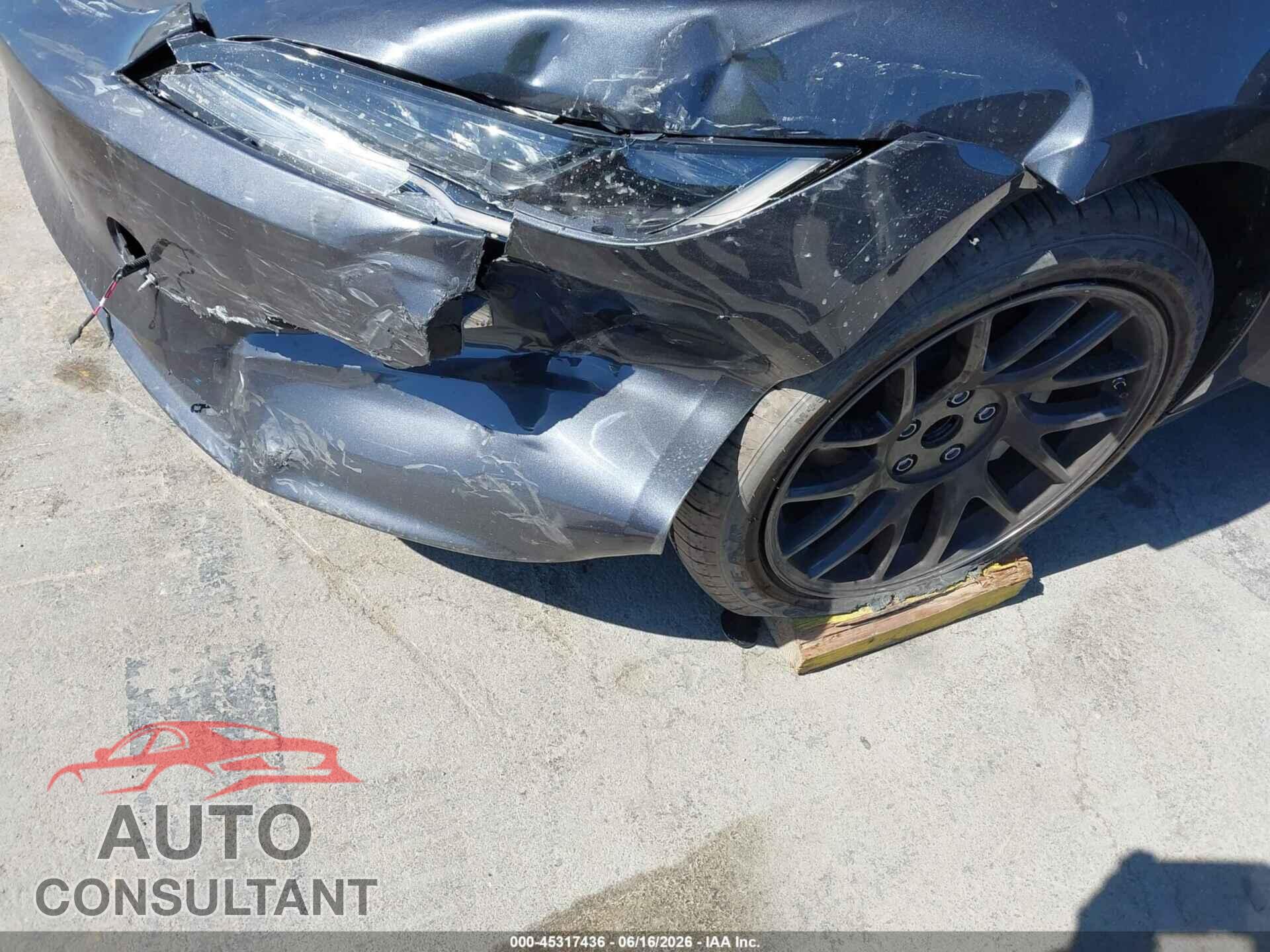 TESLA MODEL 3 2024 - 5YJ3E1EA0RF743598