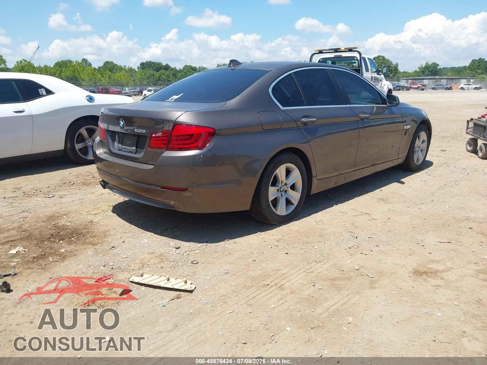 BMW 528I 2012 - WBAXG5C59CDW24744