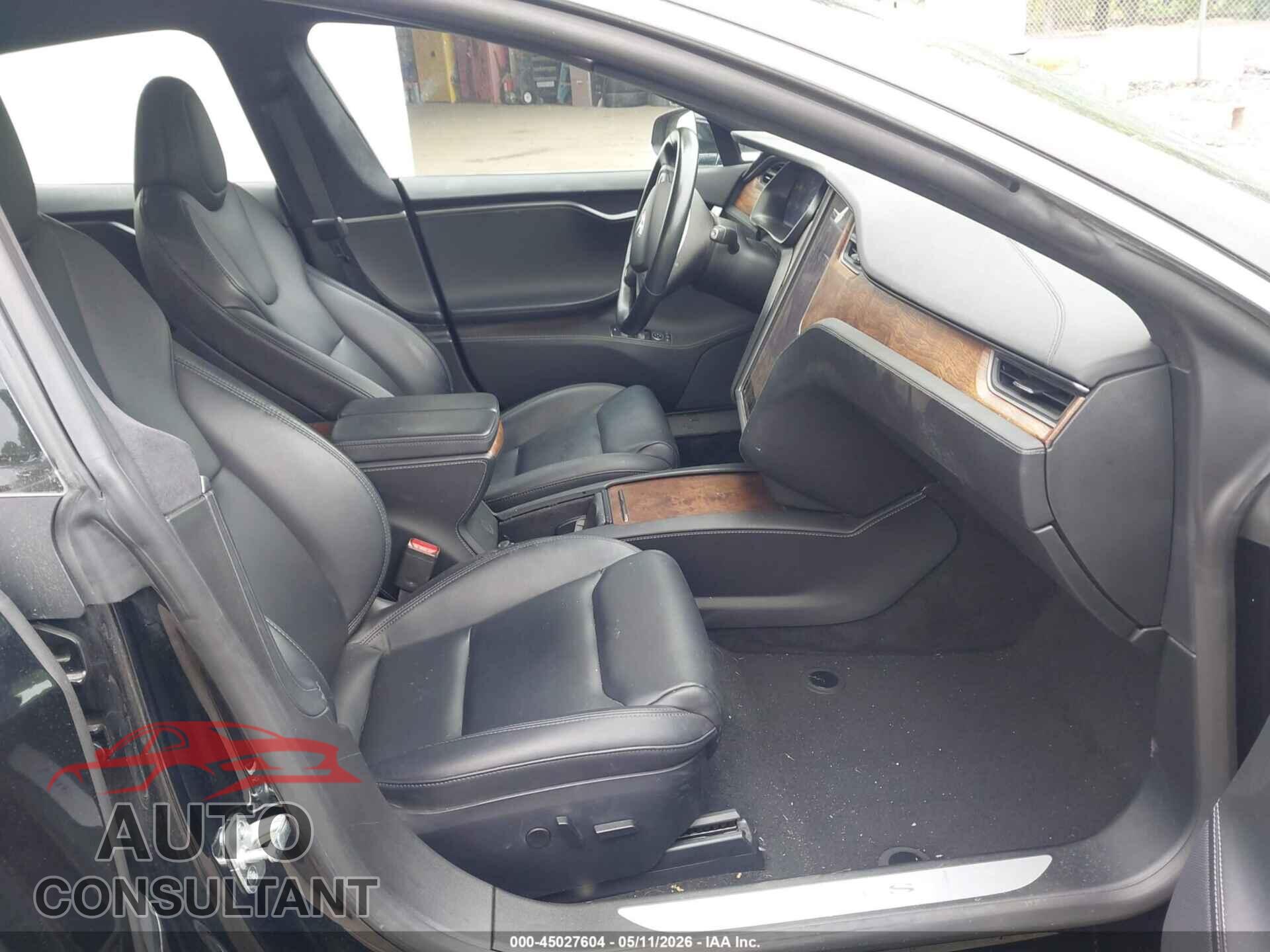 TESLA MODEL S 2021 - 5YJSA1E21MF427796