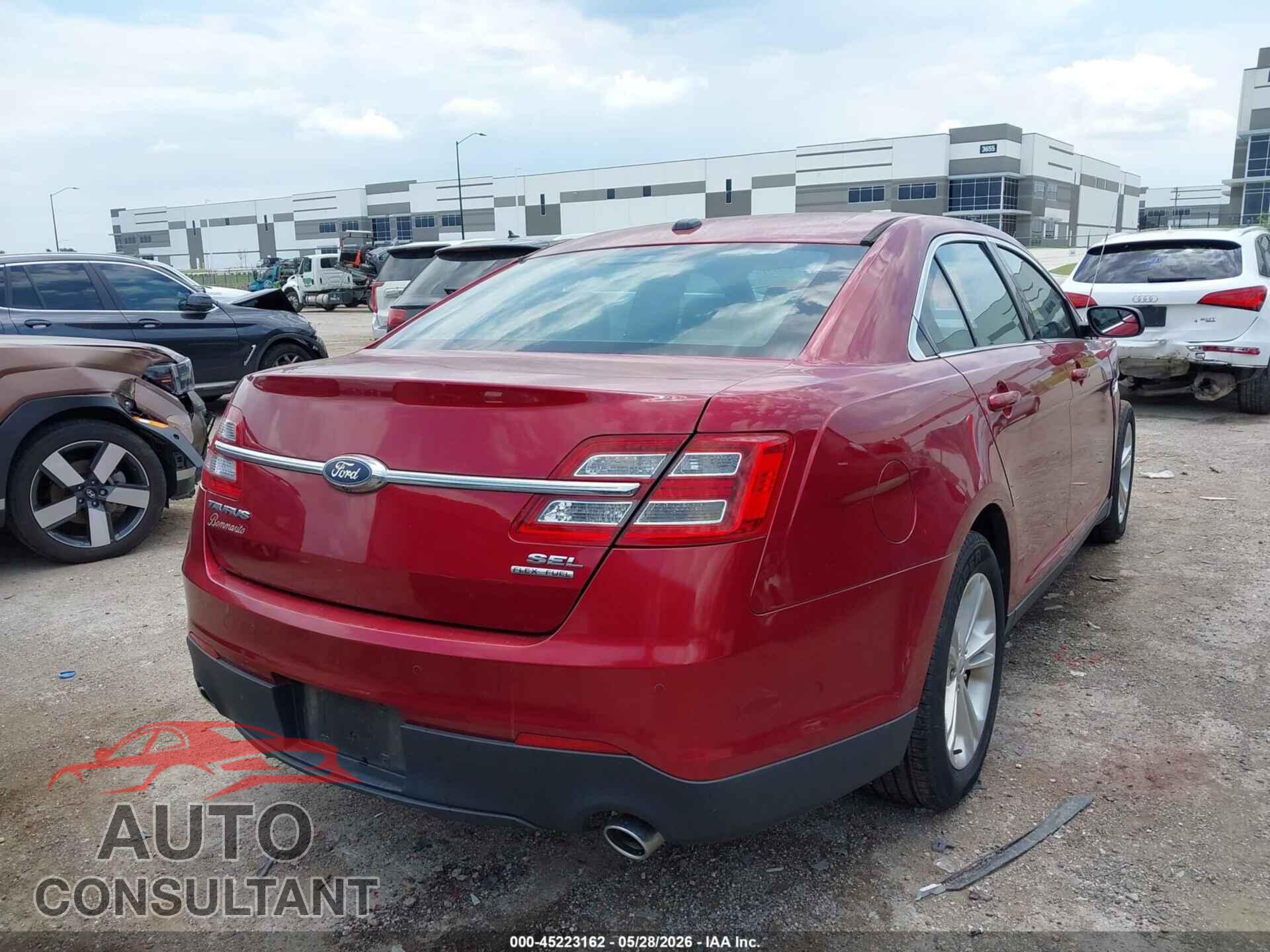 FORD TAURUS 2016 - 1FAHP2E83GG146599