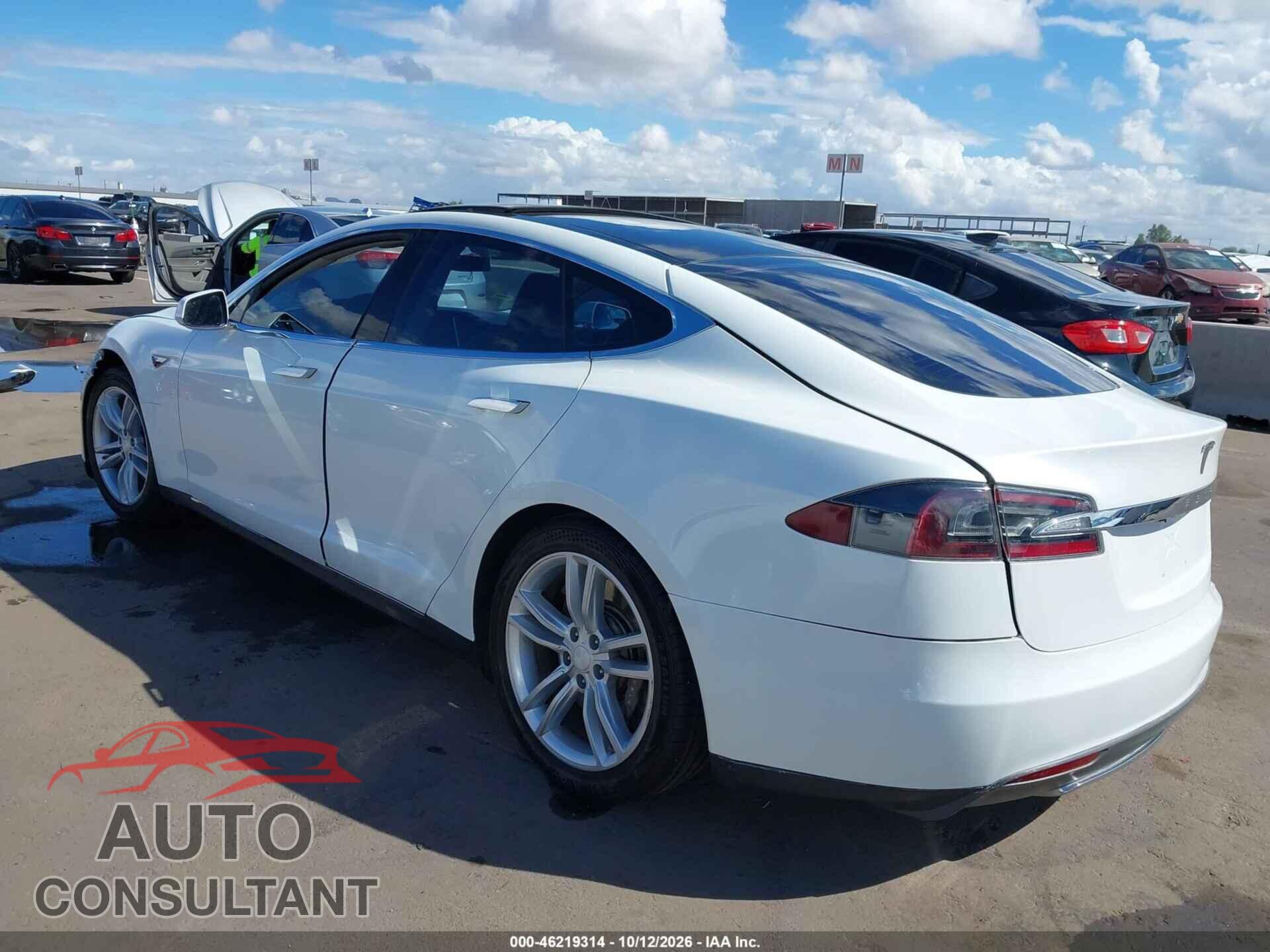 TESLA MODEL S 2013 - 5YJSA1AGXDFP08416