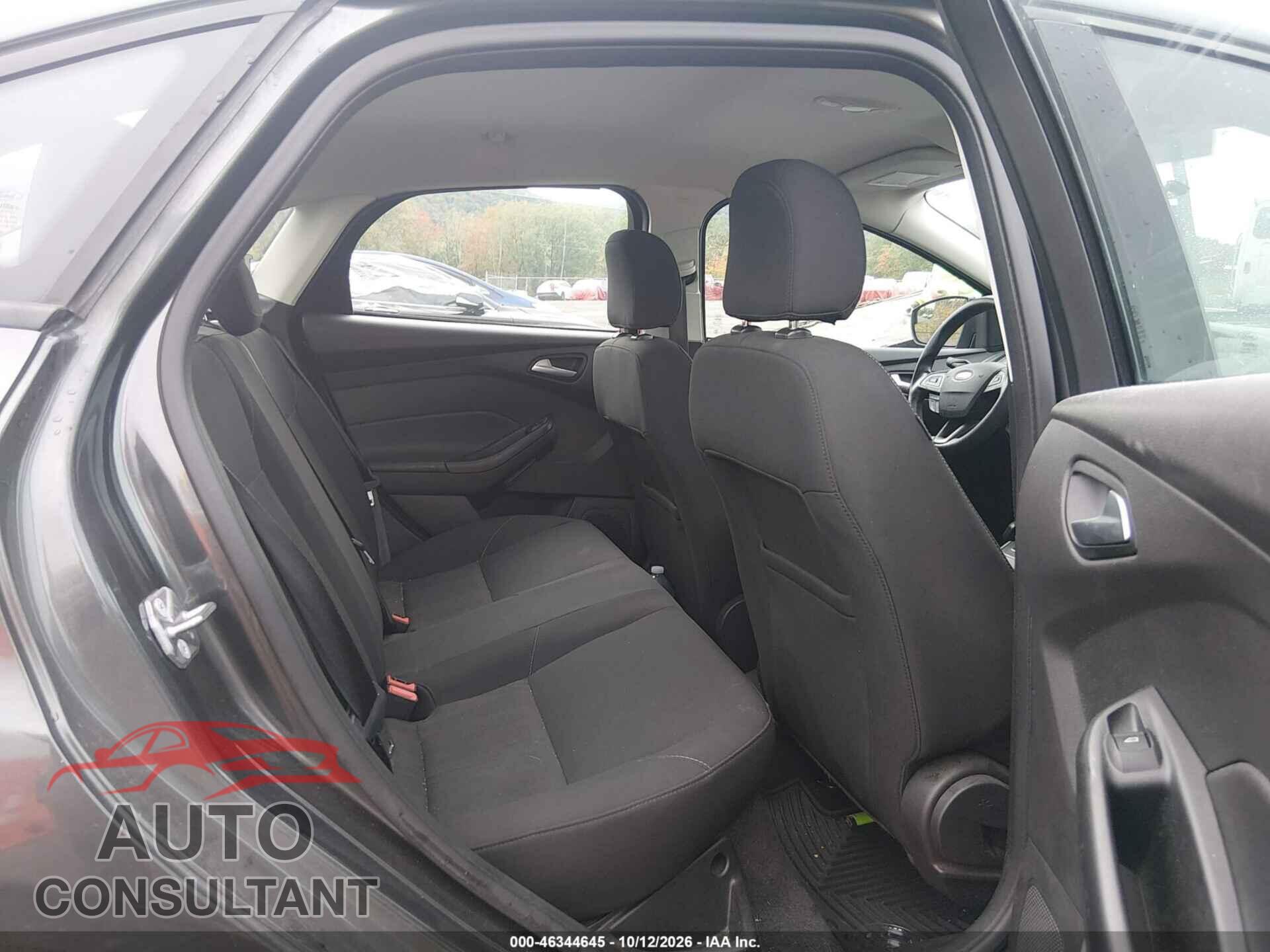 FORD FOCUS 2017 - 1FADP3FEXHL218237