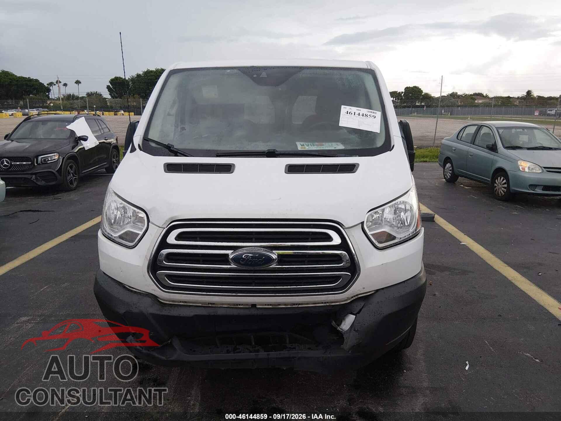FORD TRANSIT-250 2019 - 1FTYR1YM3KKB00980