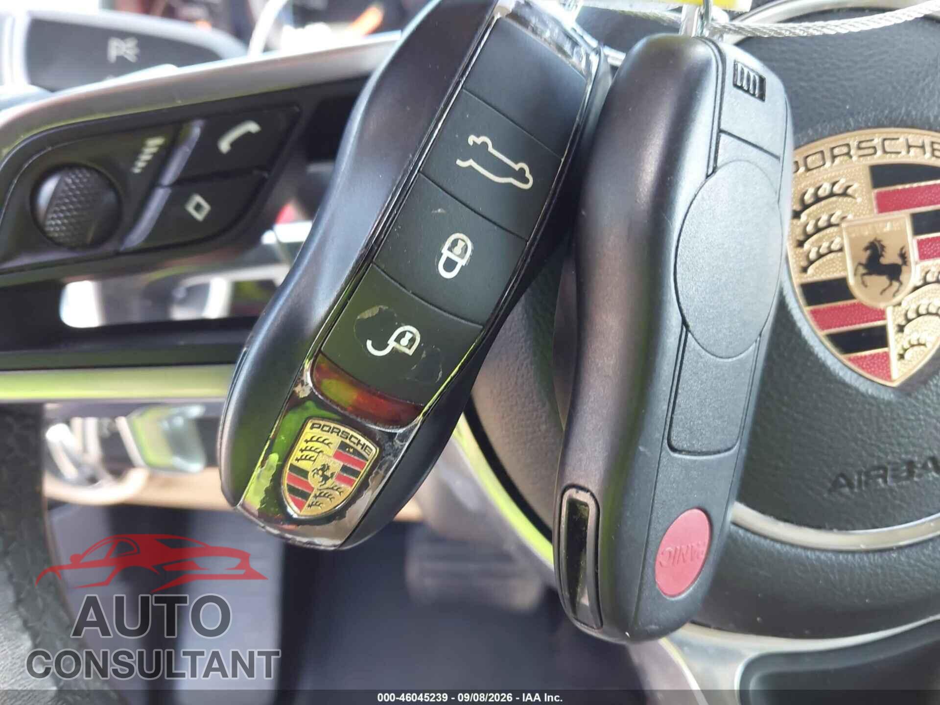 PORSCHE CAYENNE 2016 - WP1AA2A21GKA37245