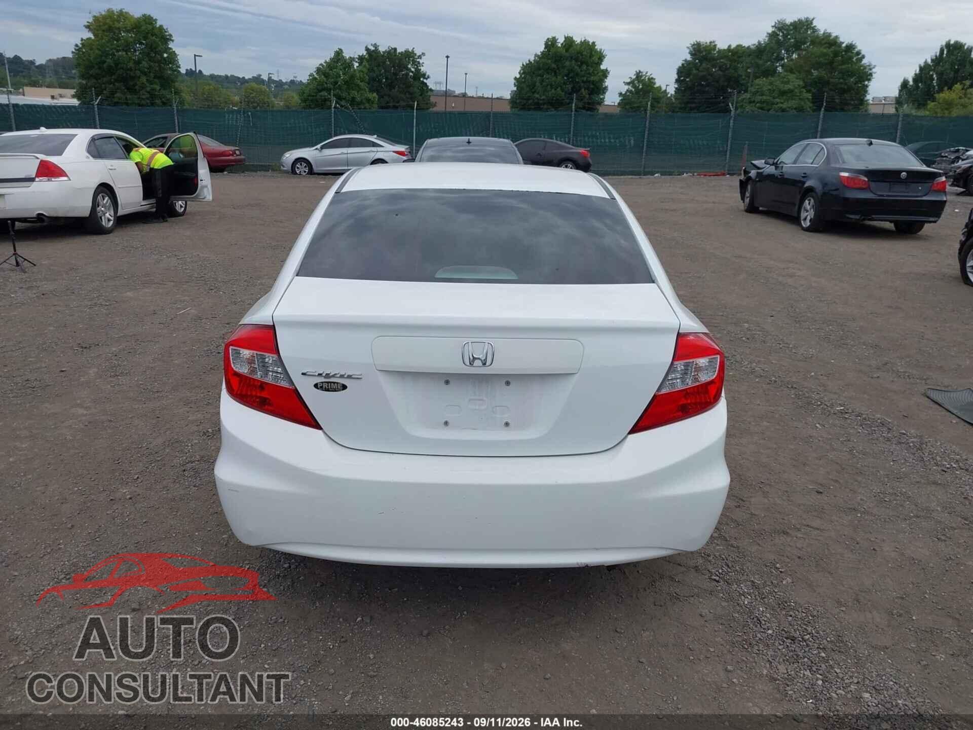 HONDA CIVIC 2012 - 2HGFB2F86CH315867