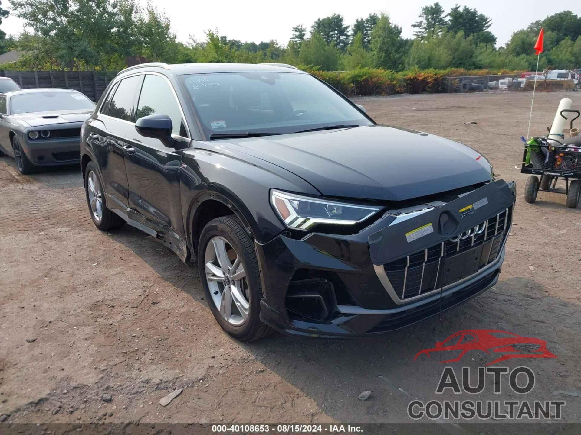 AUDI Q3 2021 - WA1EECF31M1036770