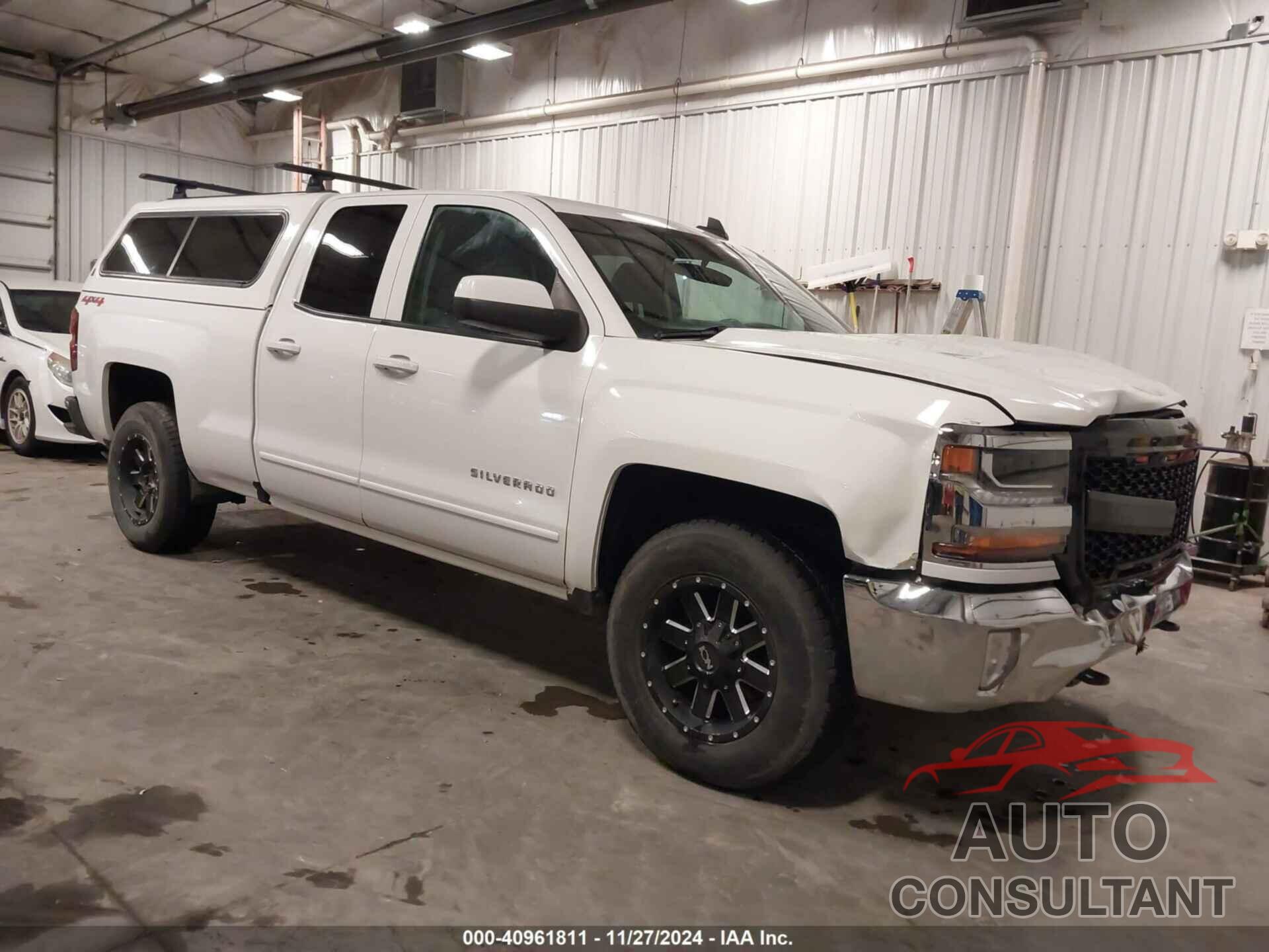 CHEVROLET SILVERADO 1500 2017 - 1GCVKREH1HZ127530