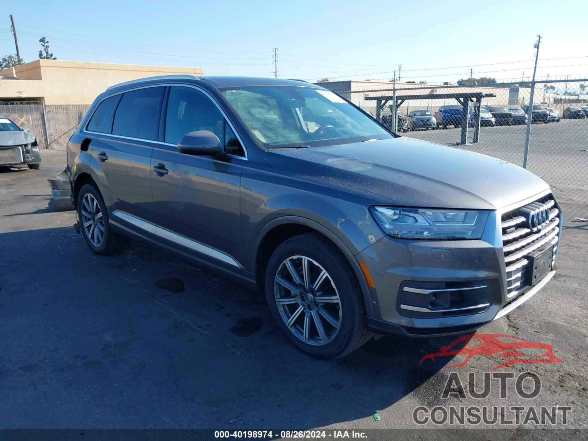 AUDI Q7 2019 - WA1LAAF73KD007664