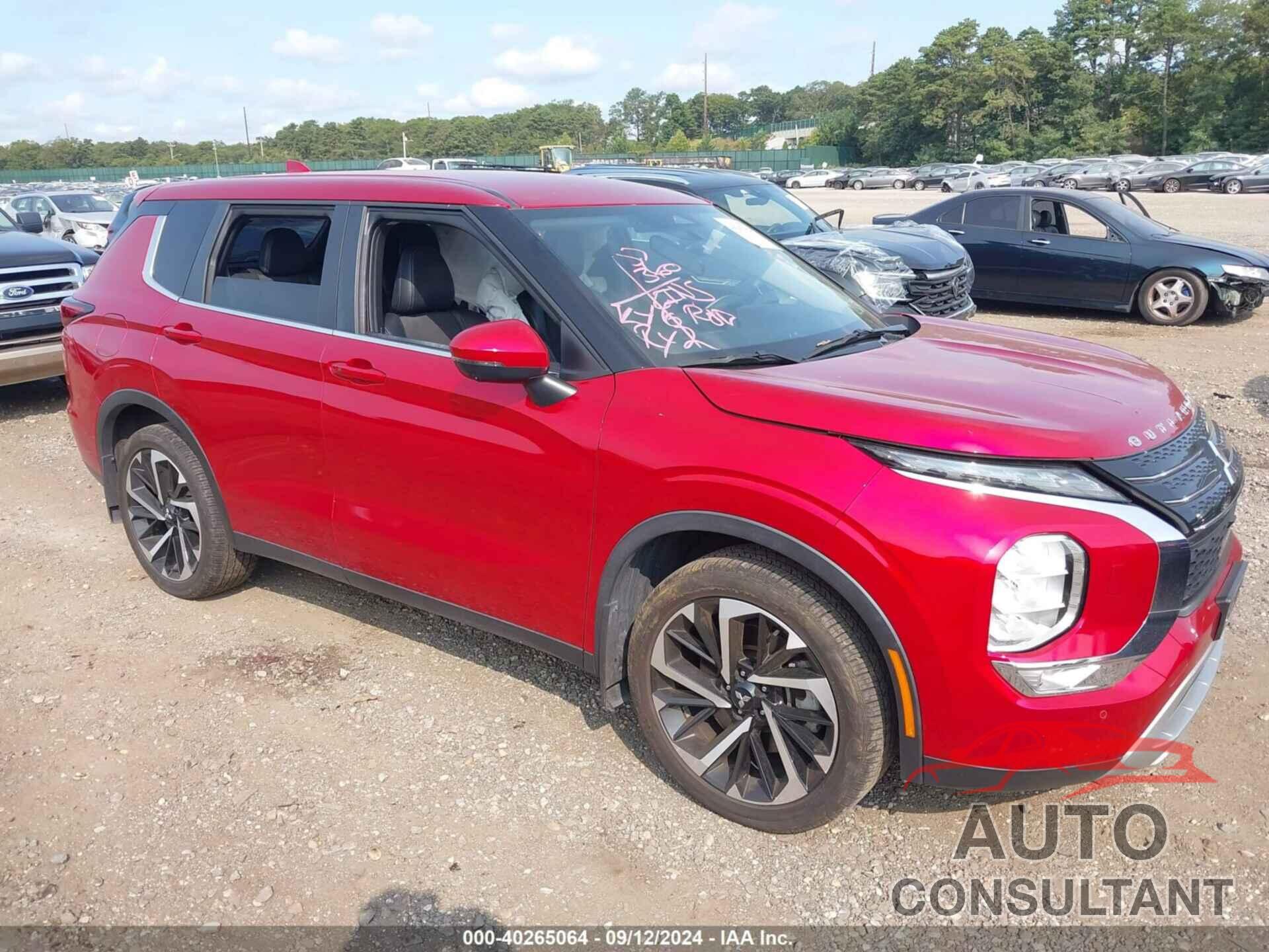 MITSUBISHI OUTLANDER 2022 - JA4J4UA89NZ025108