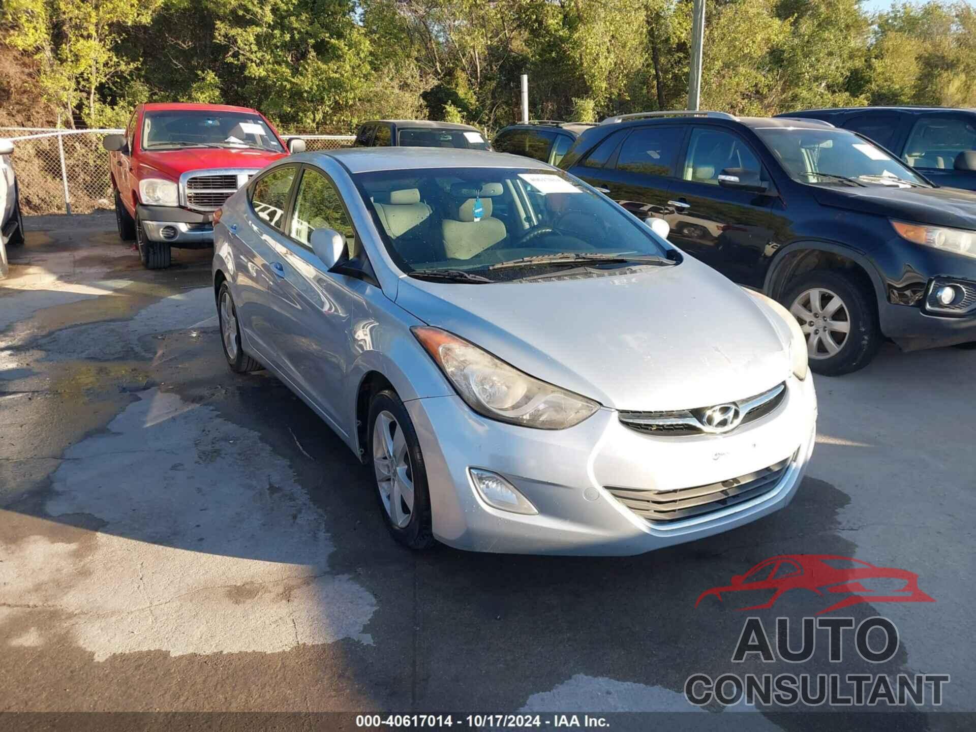 HYUNDAI ELANTRA 2012 - 5NPDH4AE6CH084344