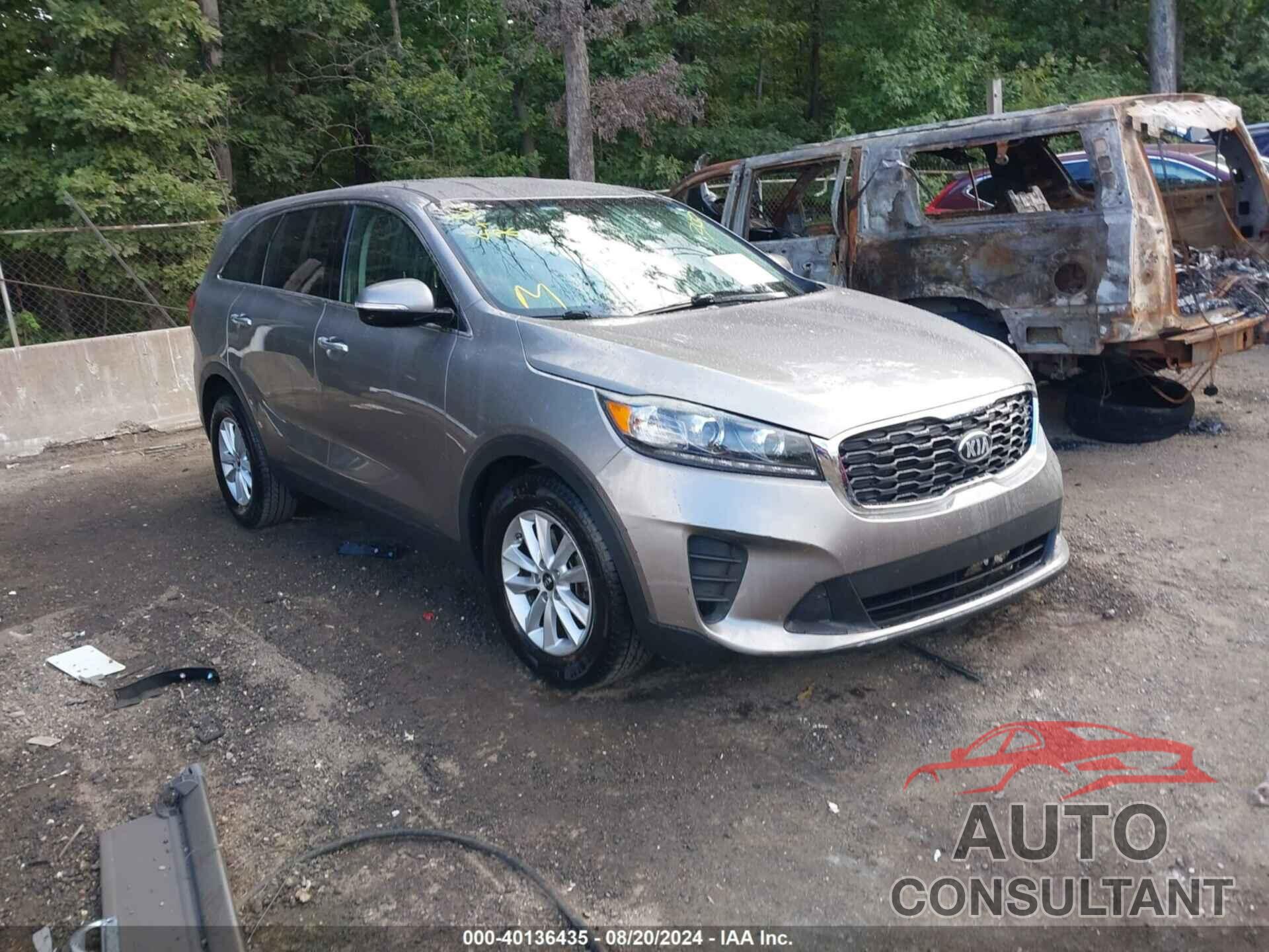 KIA SORENTO 2019 - 5XYPG4A56KG491408