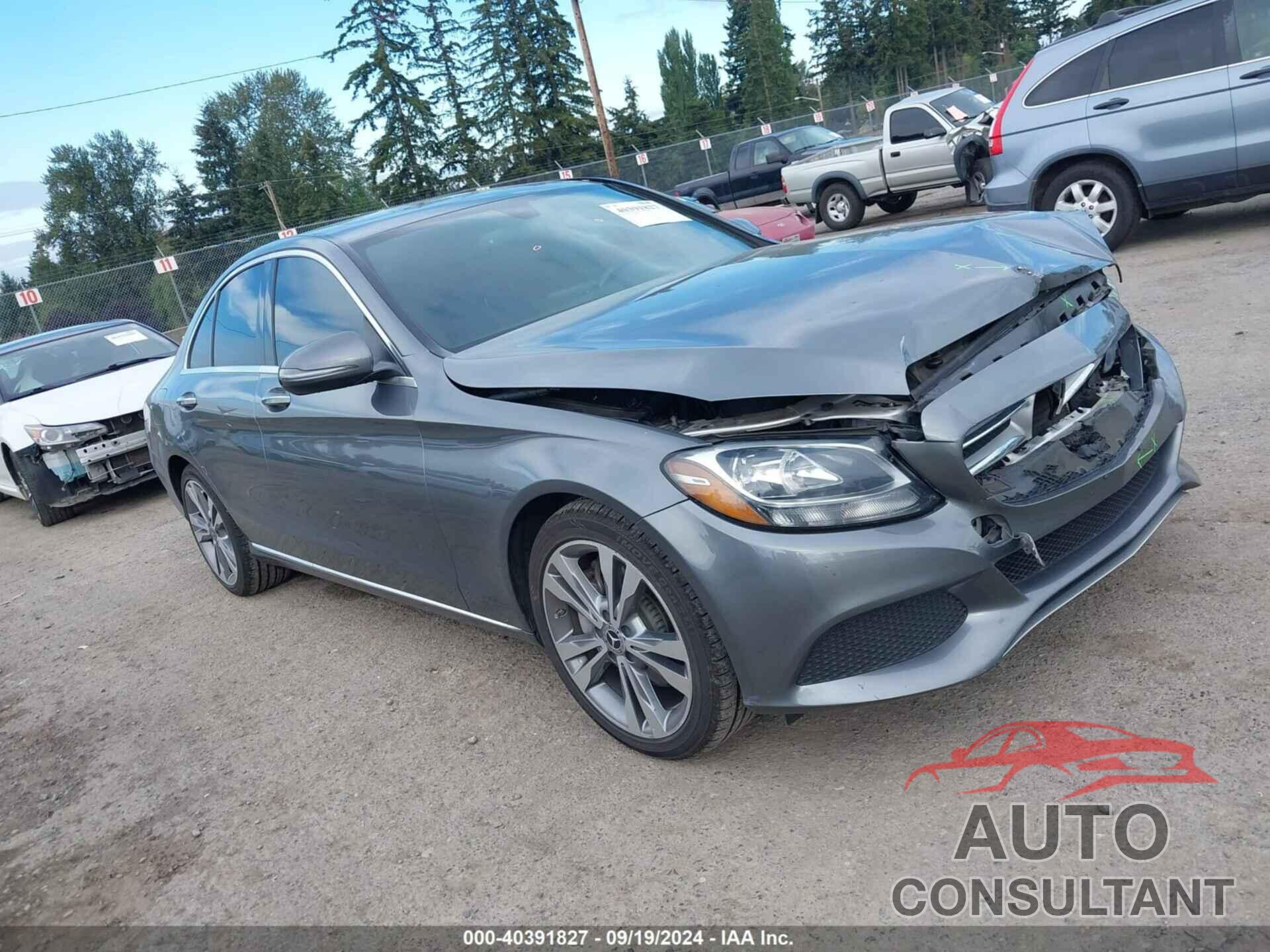 MERCEDES-BENZ C 300 2018 - 55SWF4JB9JU262732