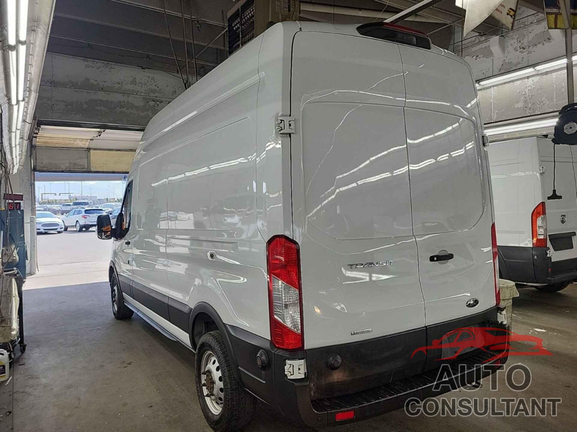 FORD TRANSIT 2020 - 1FTBR2XGXLKA54539