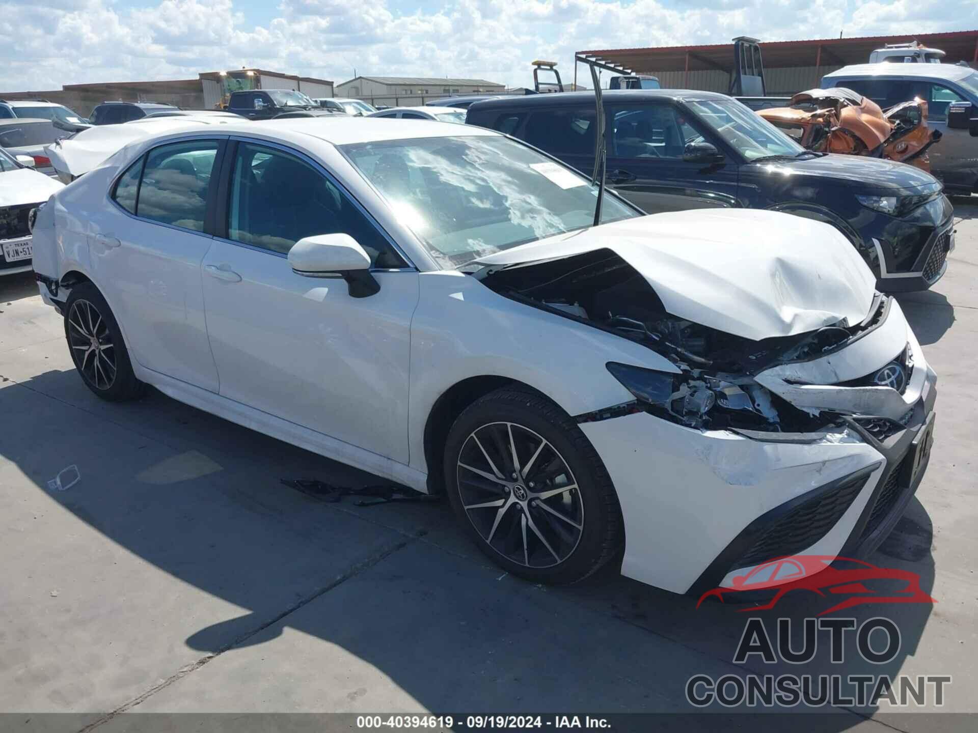 TOYOTA CAMRY 2024 - 4T1G11AK2RU255476