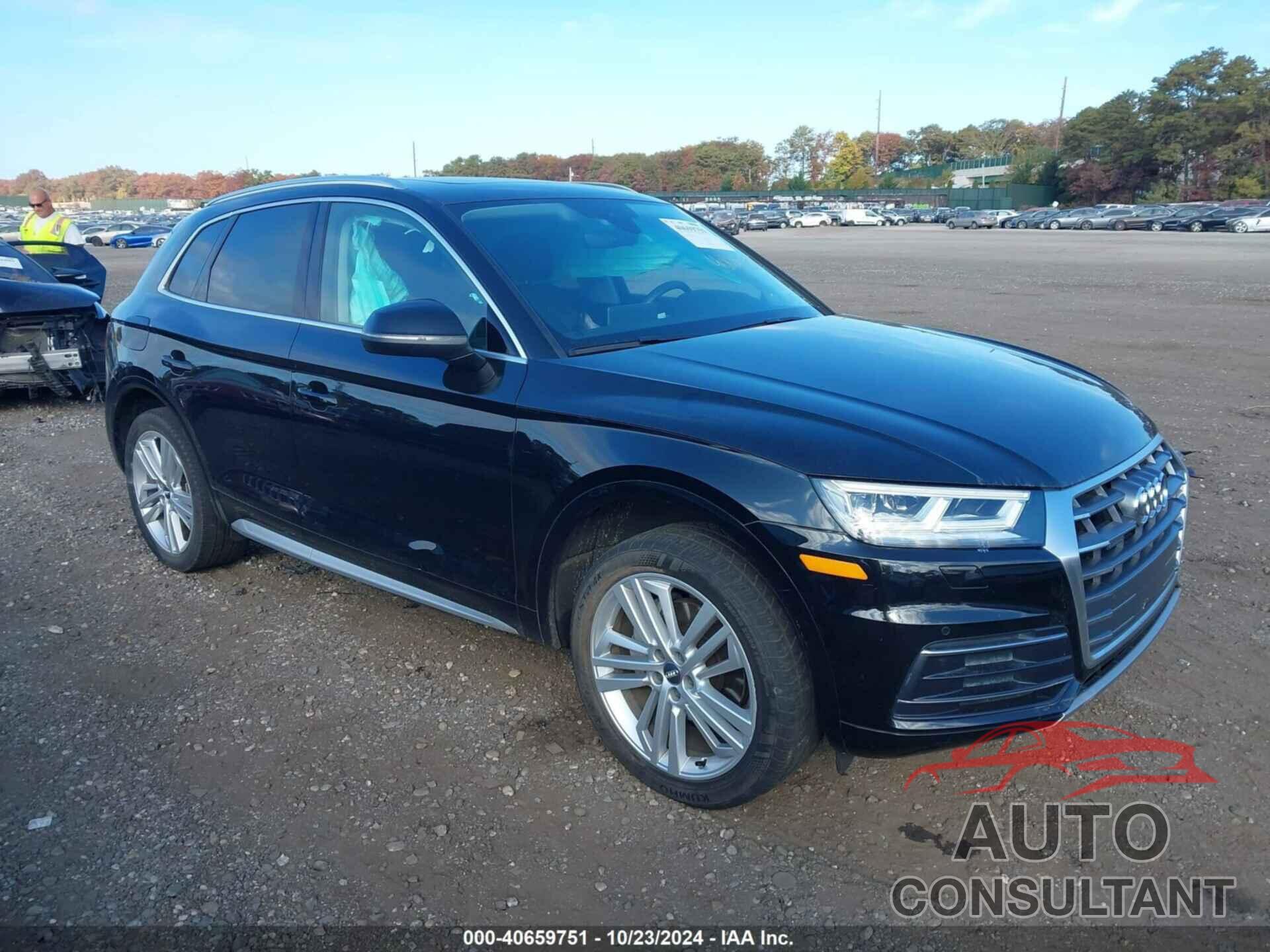 AUDI Q5 2018 - WA1BNAFY6J2213807