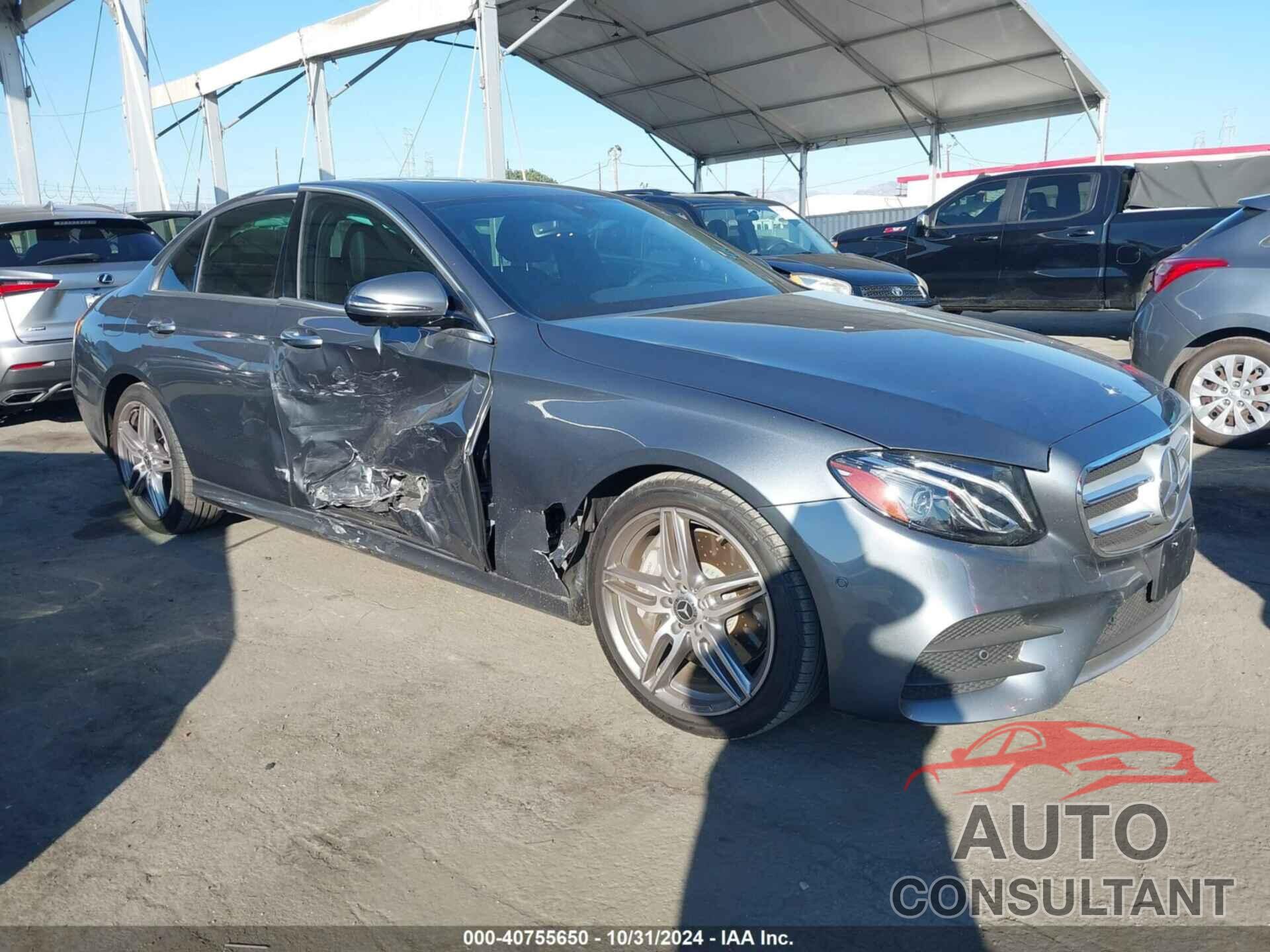 MERCEDES-BENZ E 300 2019 - WDDZF4JB4KA581261