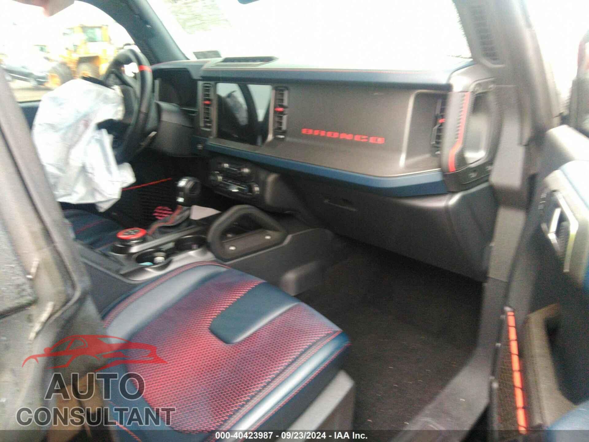 FORD BRONCO 2023 - 1FMEE5JR1PLA80964