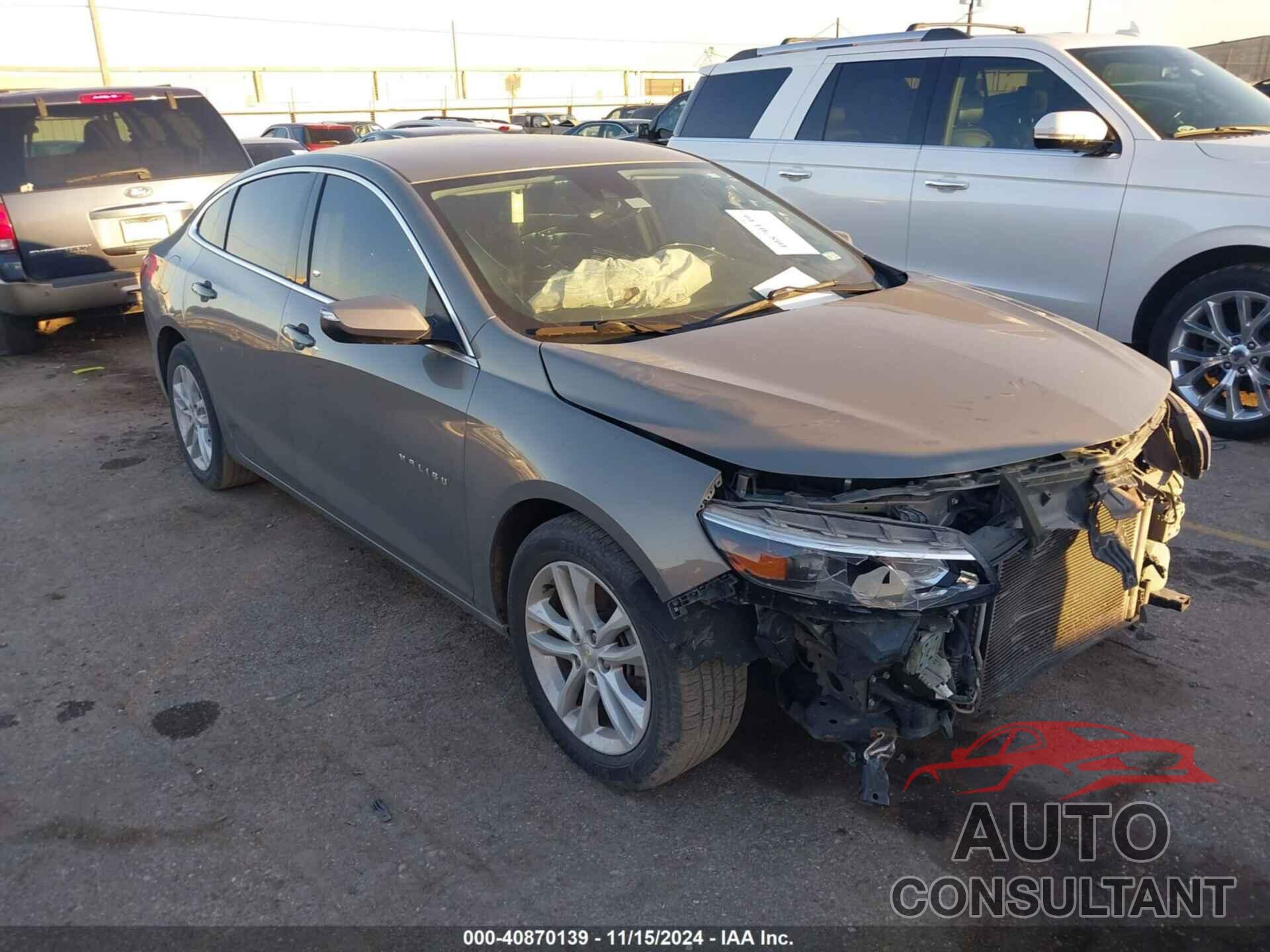 CHEVROLET MALIBU 2018 - 1G1ZD5ST3JF167847