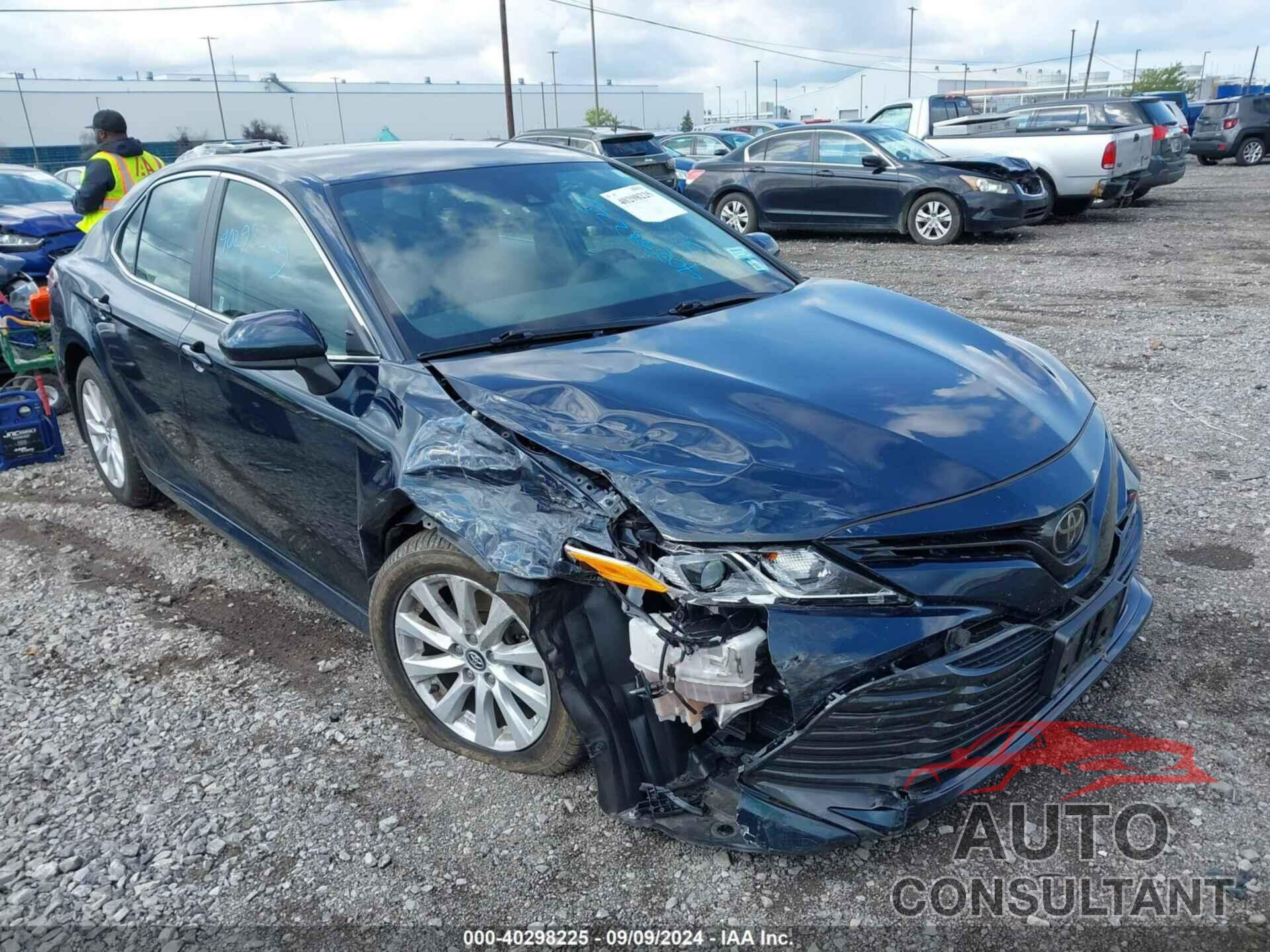 TOYOTA CAMRY 2019 - 4T1B11HKXKU726649