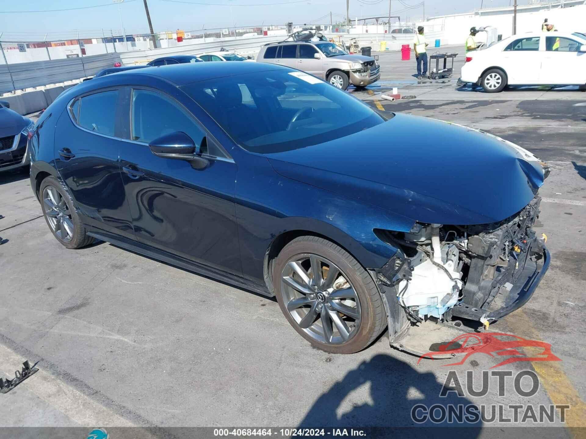 MAZDA MAZDA3 2019 - JM1BPAJM0K1119241