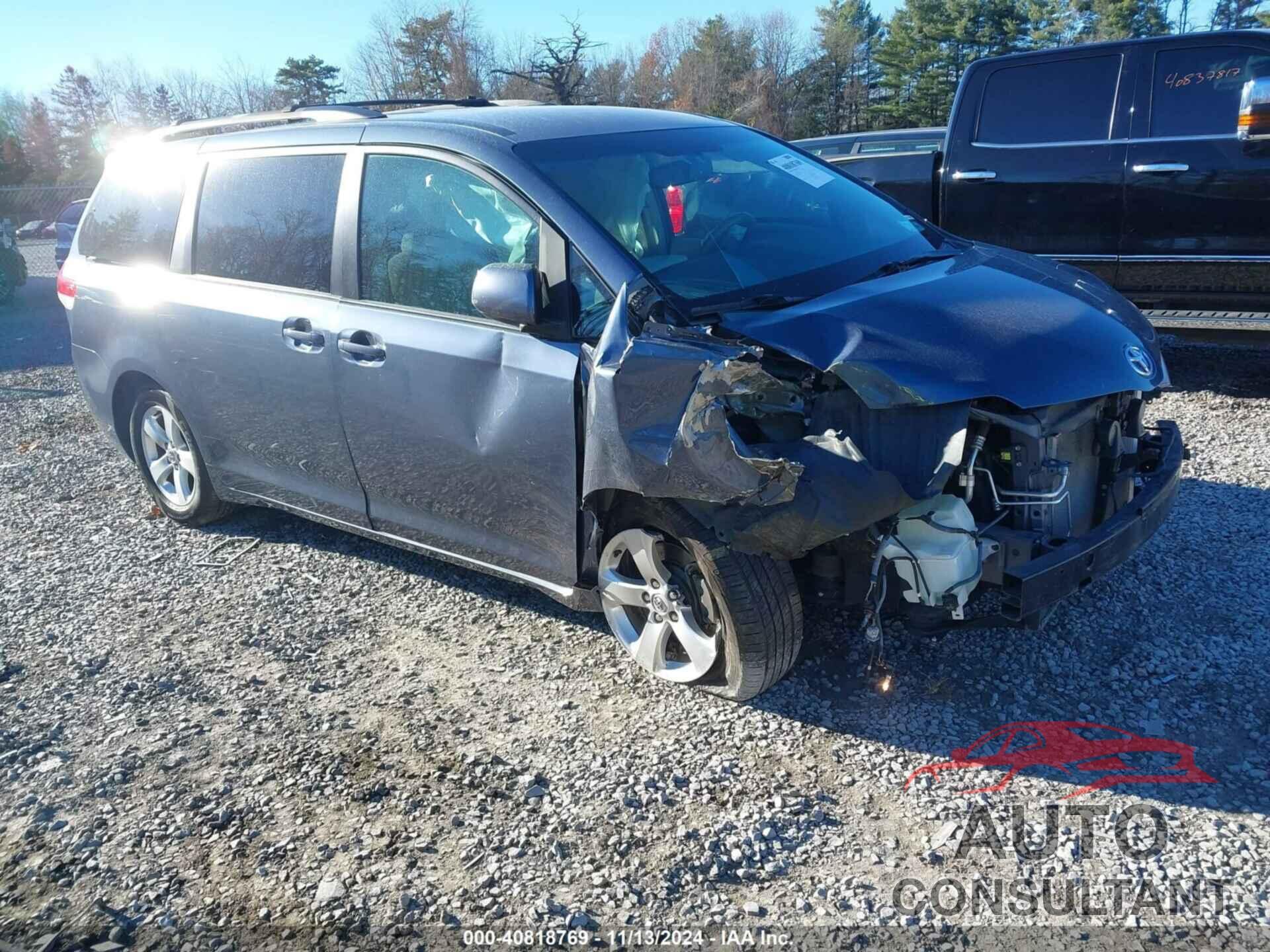 TOYOTA SIENNA 2013 - 5TDKK3DC3DS398204