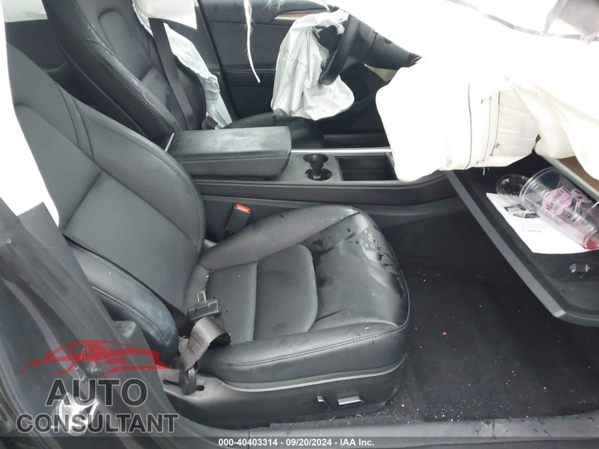 TESLA MODEL 3 2023 - 5YJ3E1EA1PF672165