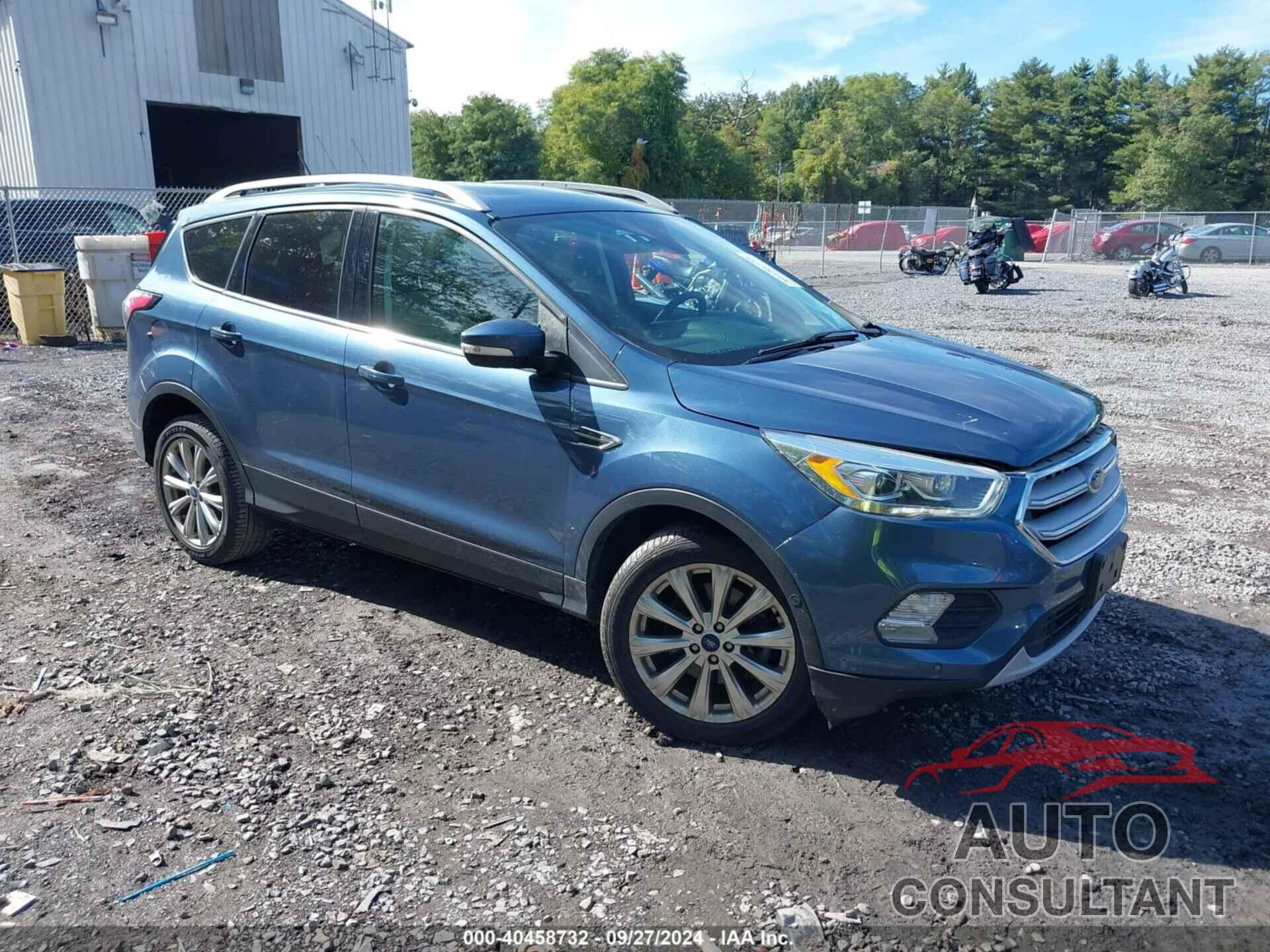 FORD ESCAPE 2018 - 1FMCU9J99JUA26332