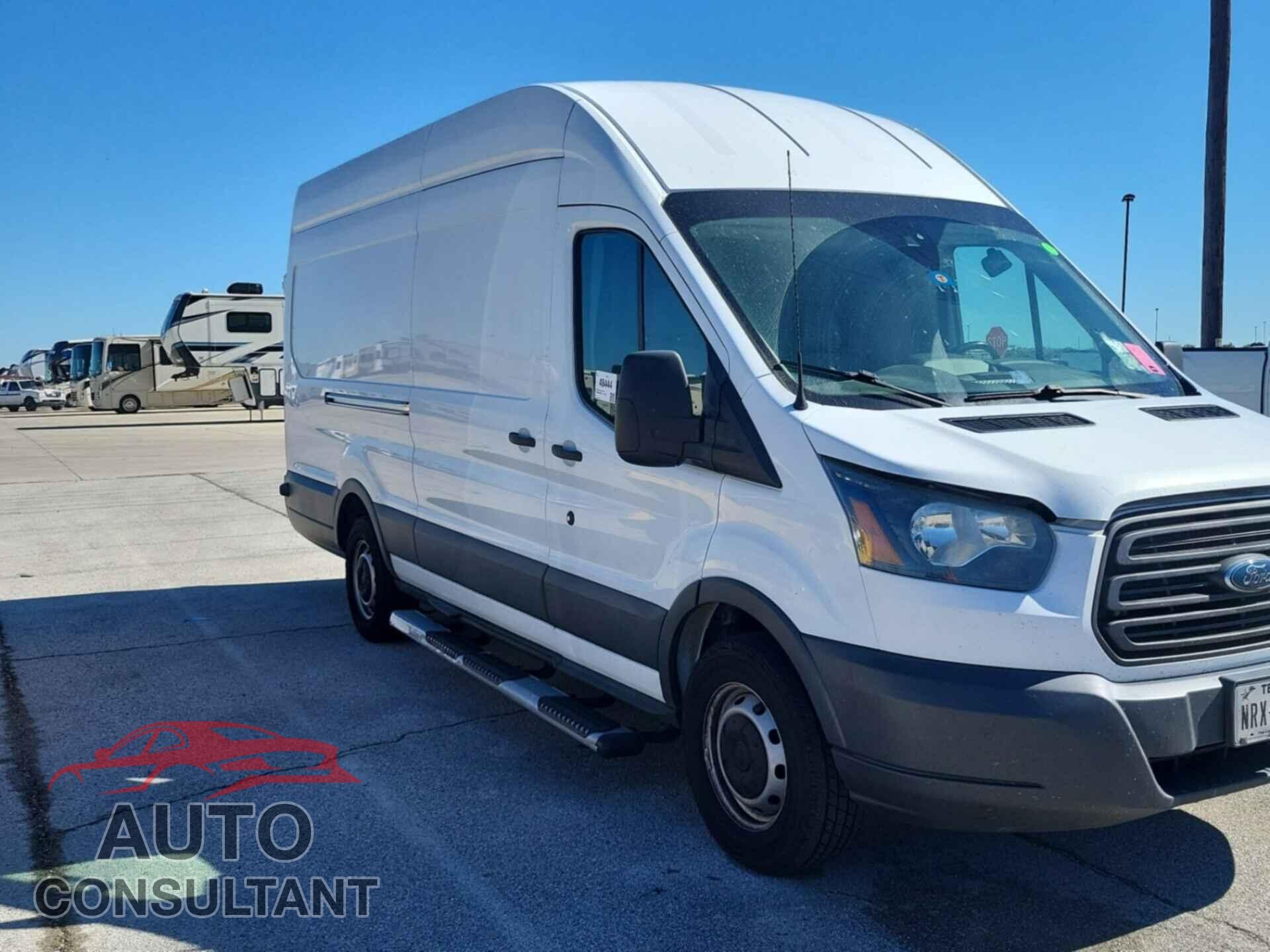 FORD TRANSIT 2017 - 1FTYR3XM4HKA26734