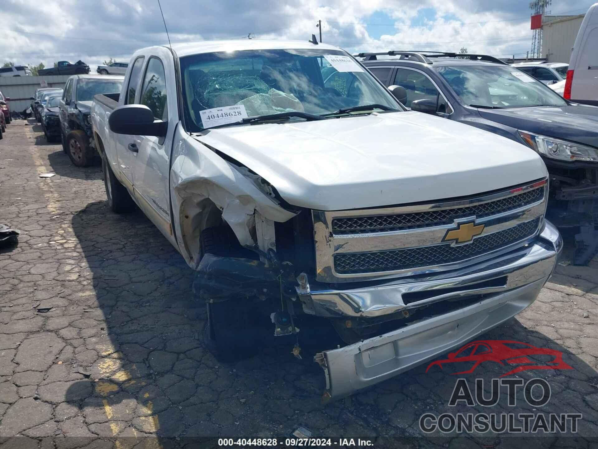 CHEVROLET SILVERADO 1500 2012 - 1GCRCSE08CZ123628
