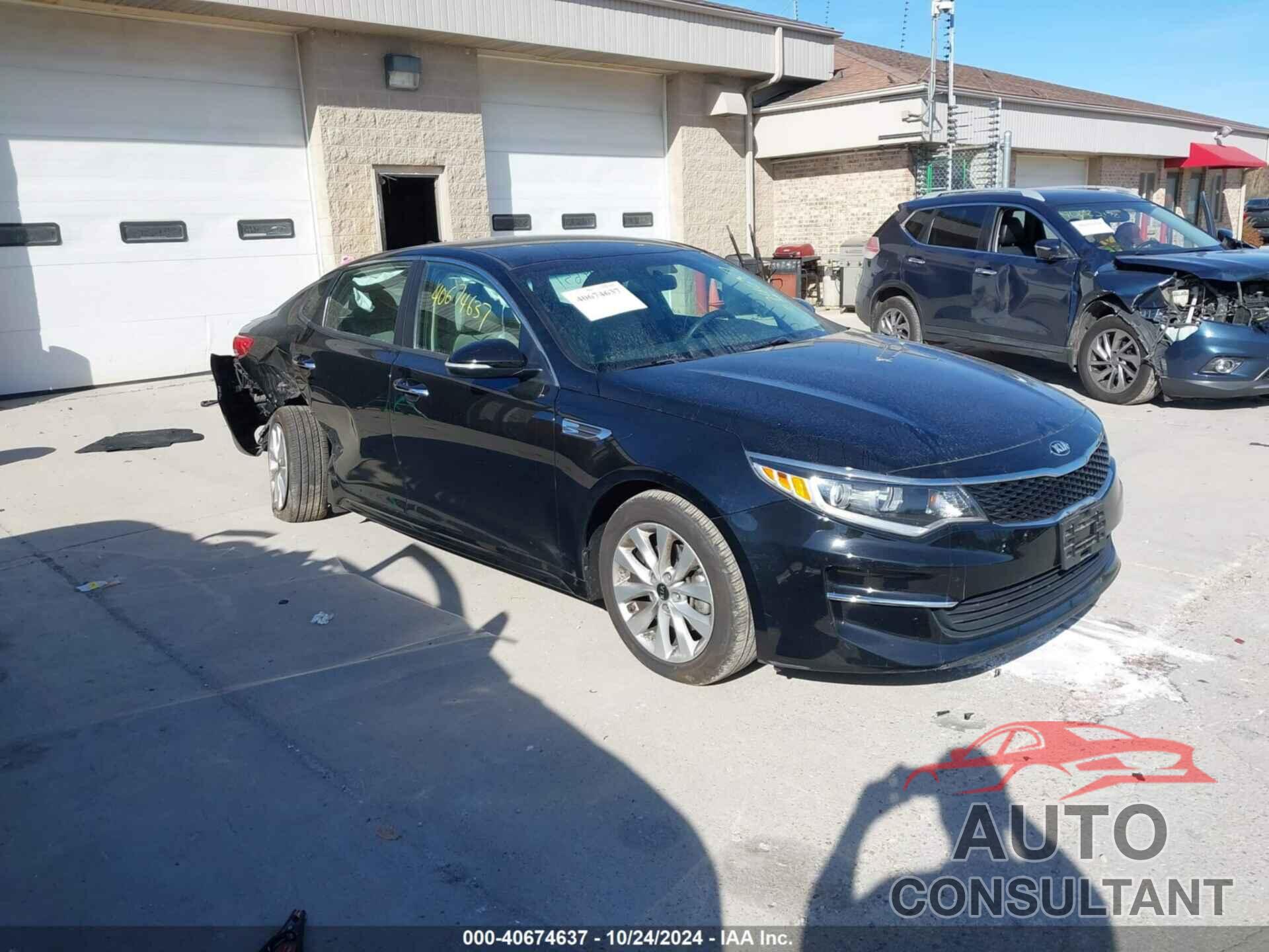 KIA OPTIMA 2018 - 5XXGT4L33JG270004