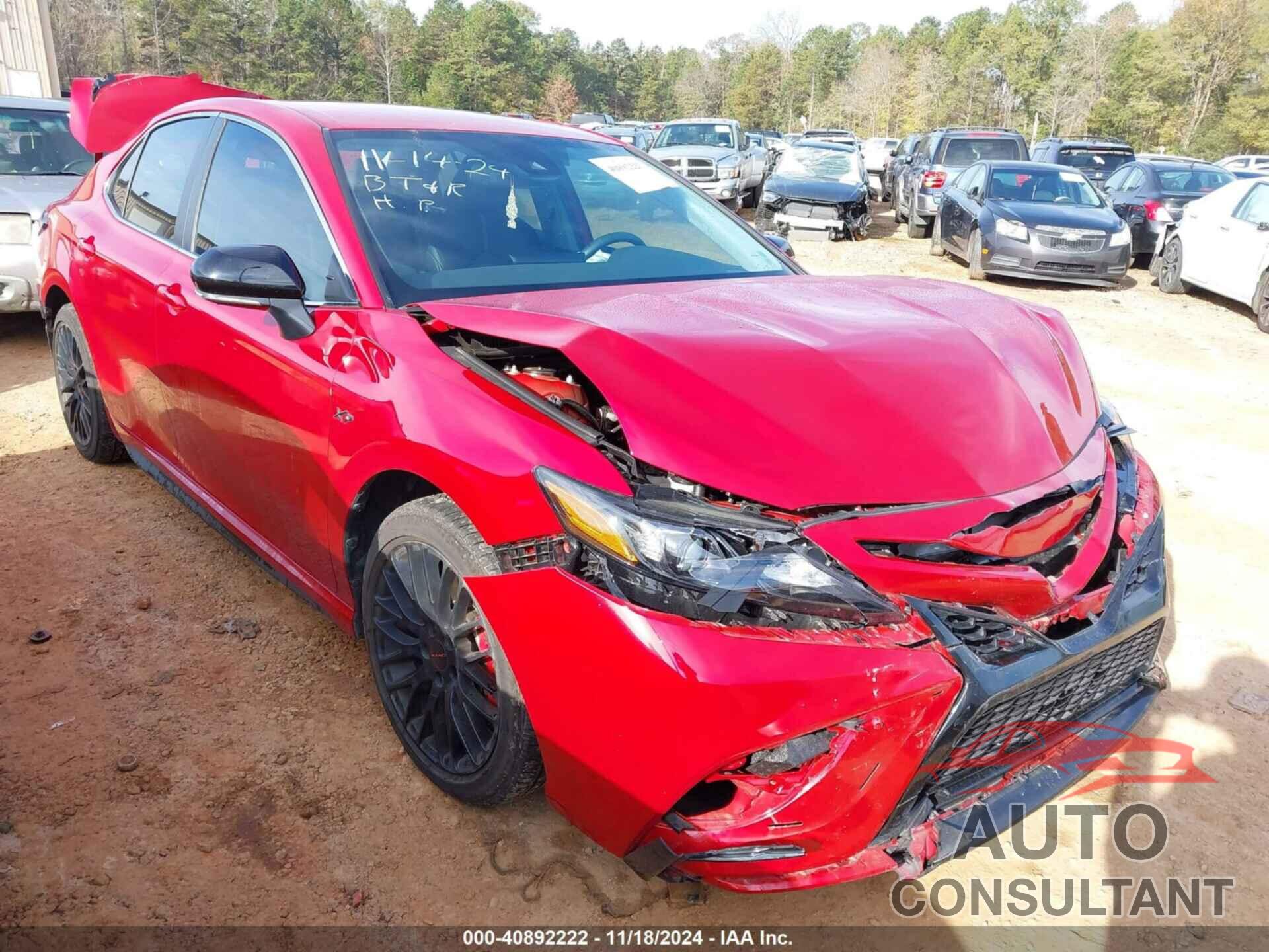 TOYOTA CAMRY 2022 - 4T1T11AK8NU040628