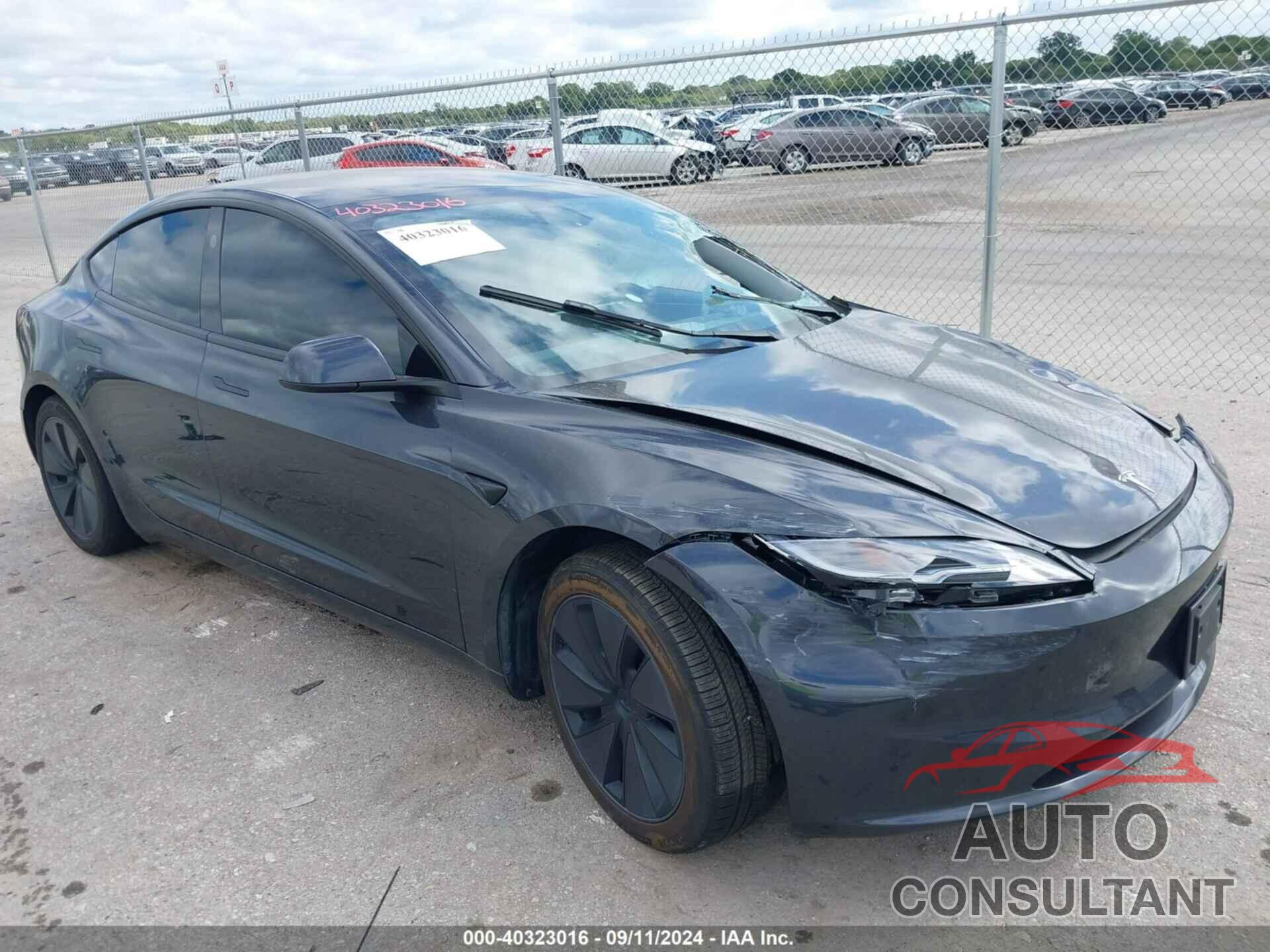 TESLA MODEL 3 2024 - 5YJ3E1EA8RF725236