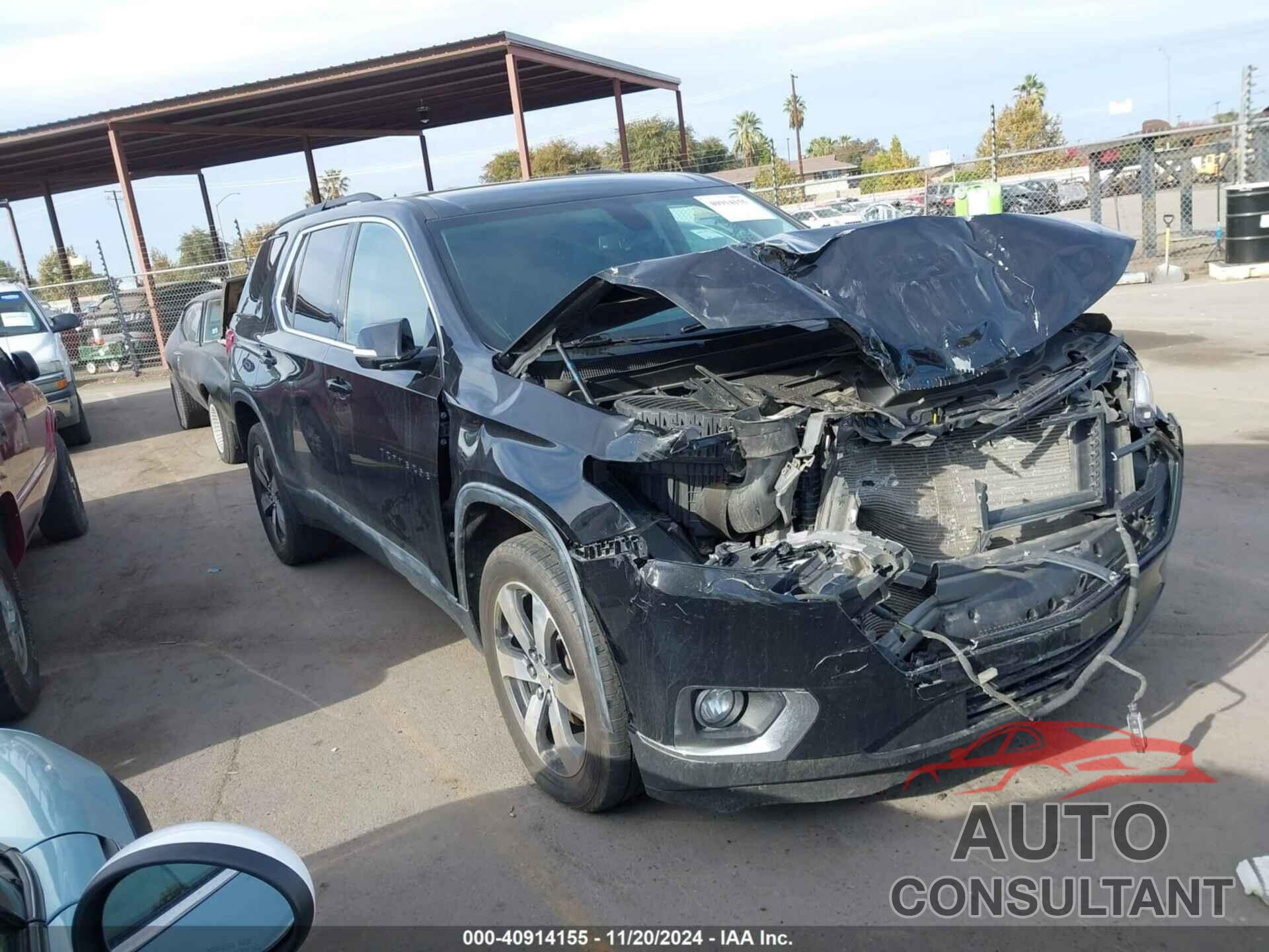 CHEVROLET TRAVERSE 2019 - 1GNERHKW8KJ300627