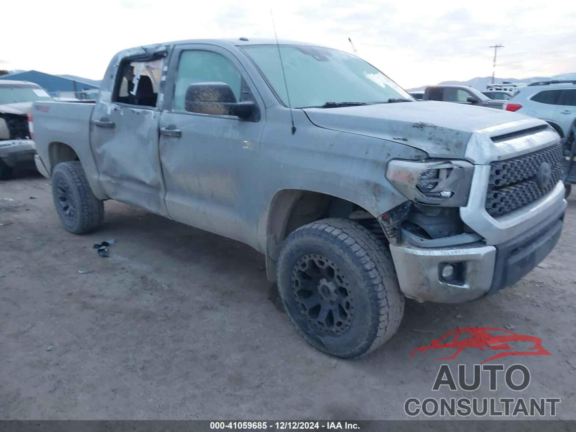 TOYOTA TUNDRA 2018 - 5TFDY5F17JX707192