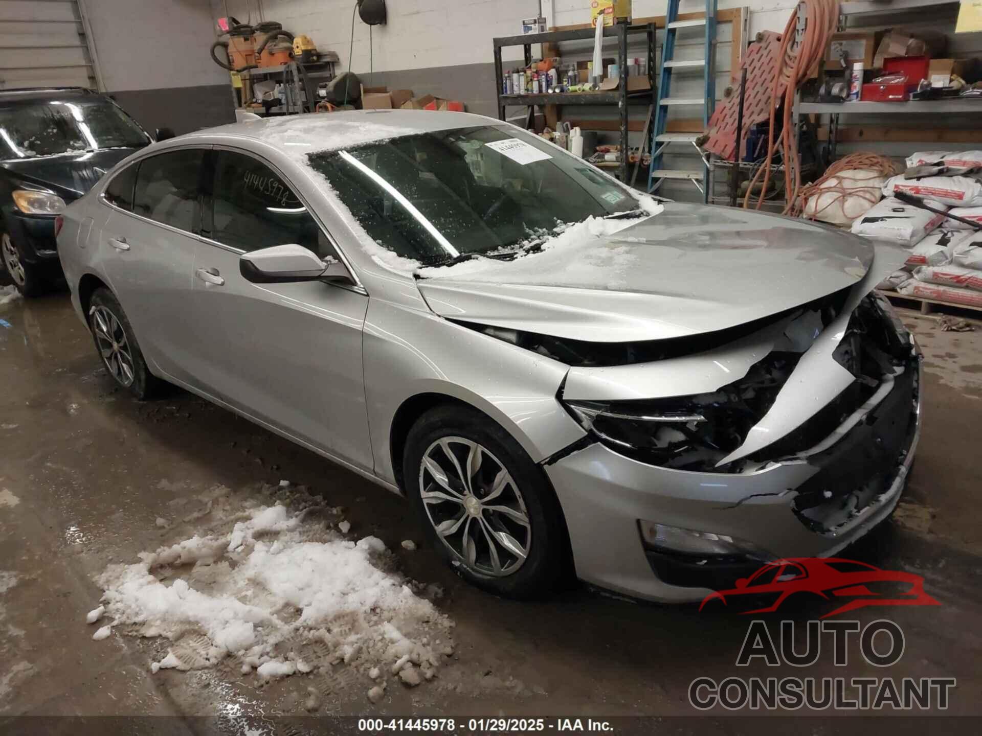 CHEVROLET MALIBU 2020 - 1G1ZD5ST8LF013864