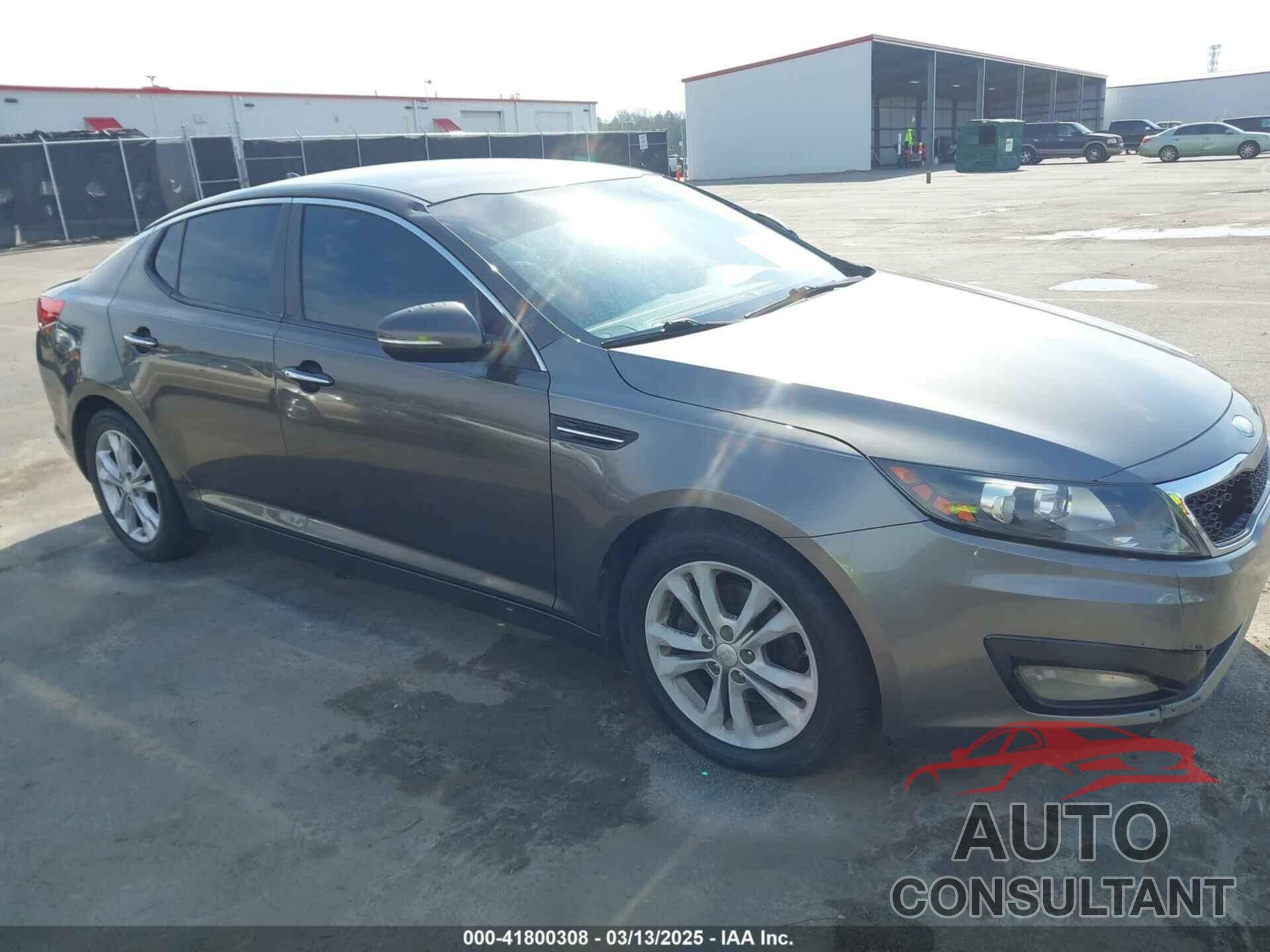 KIA OPTIMA 2013 - 5XXGN4A73DG110032