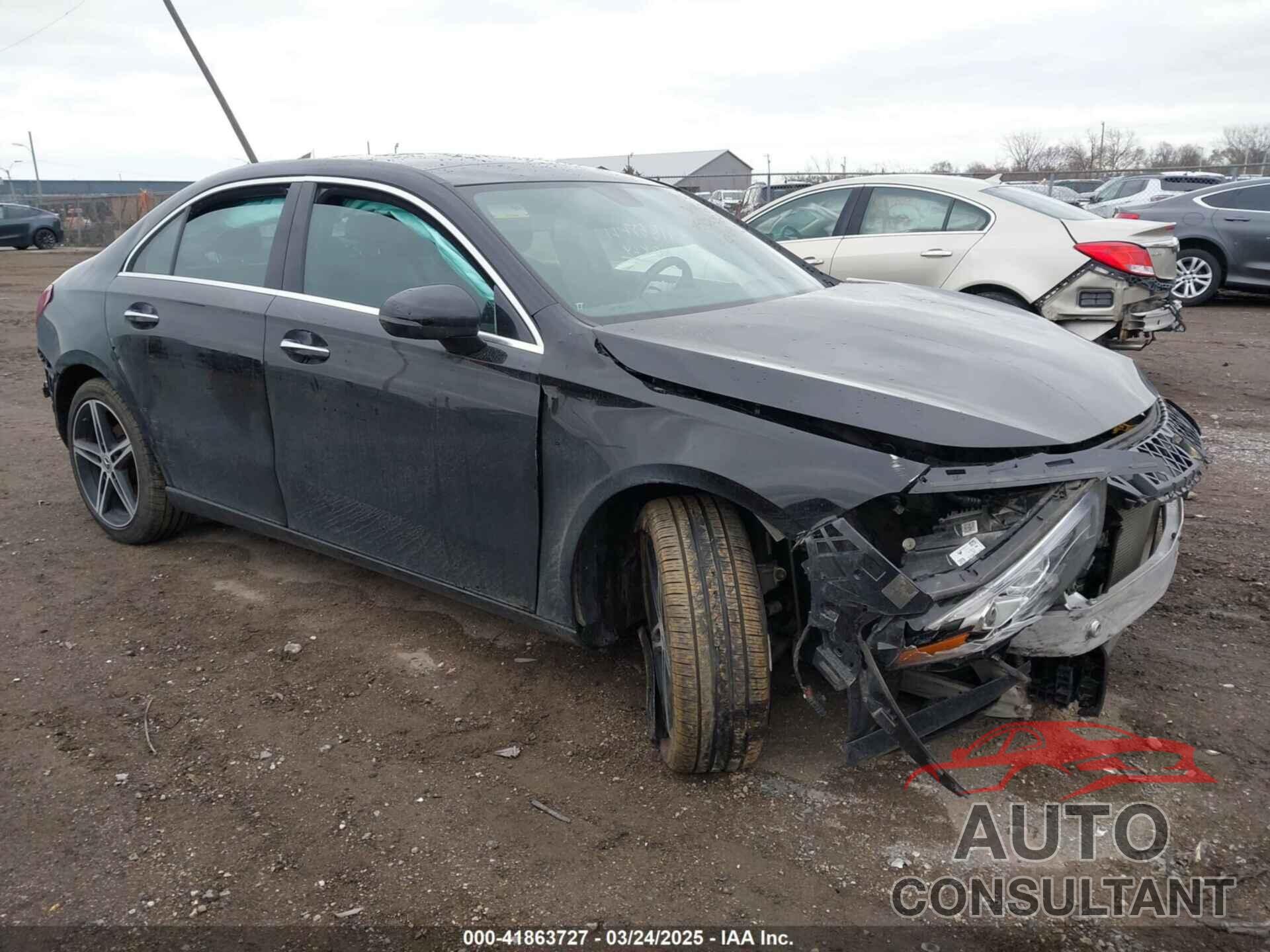 MERCEDES-BENZ A 220 2019 - WDD3G4FB0KW030694