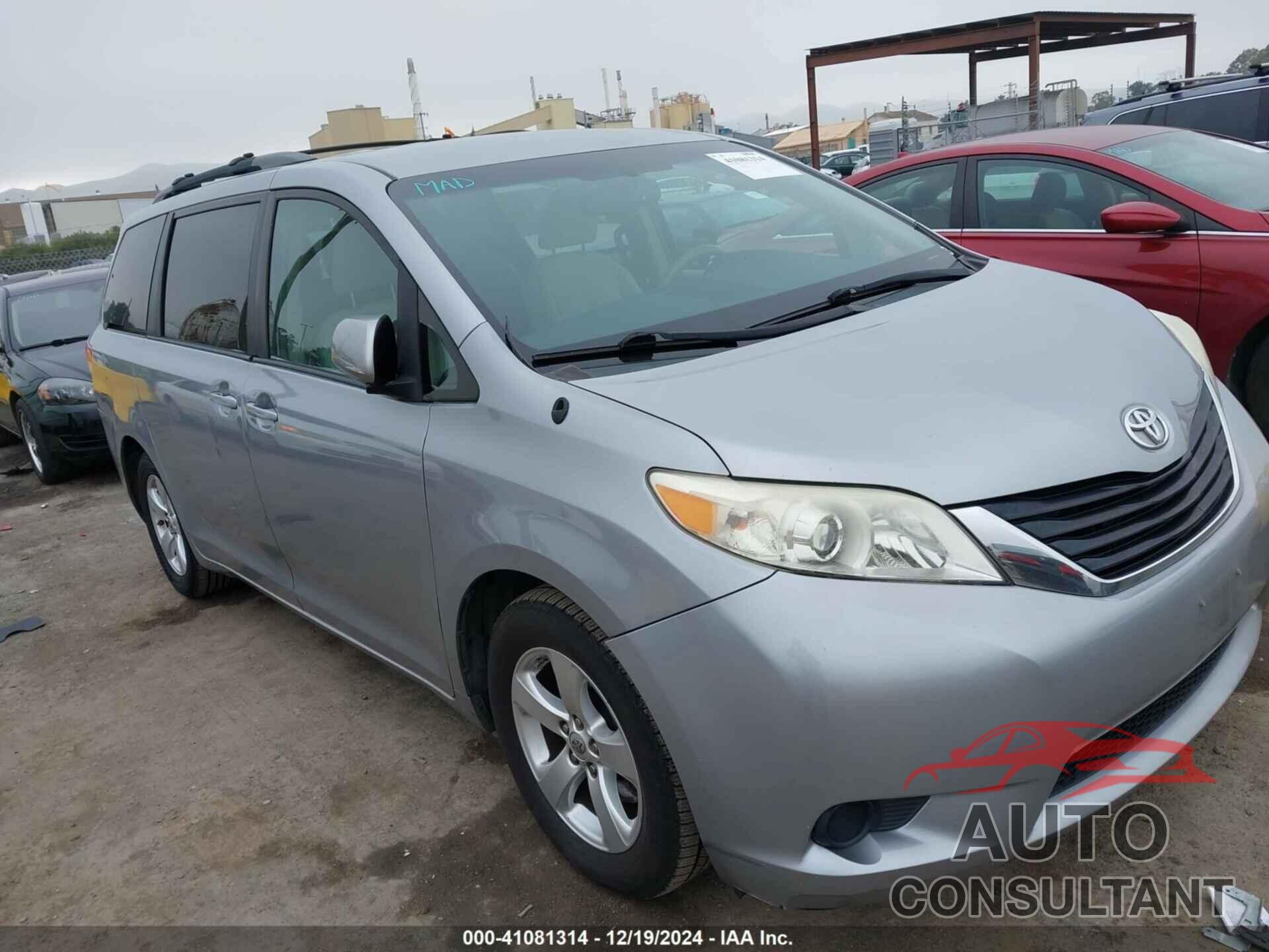 TOYOTA SIENNA 2013 - 5TDKK3DC3DS391060