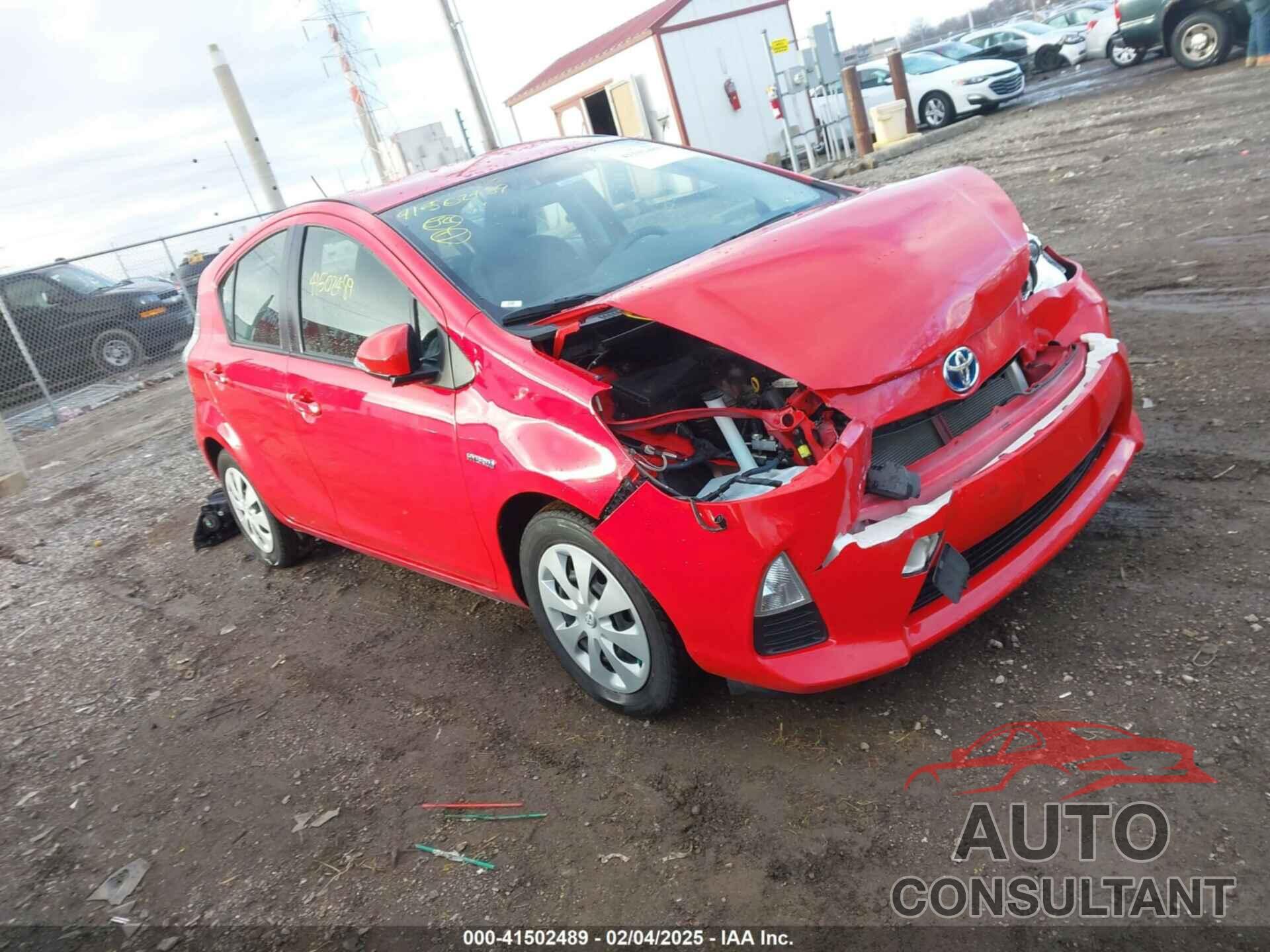 TOYOTA PRIUS C 2013 - JTDKDTB39D1544809