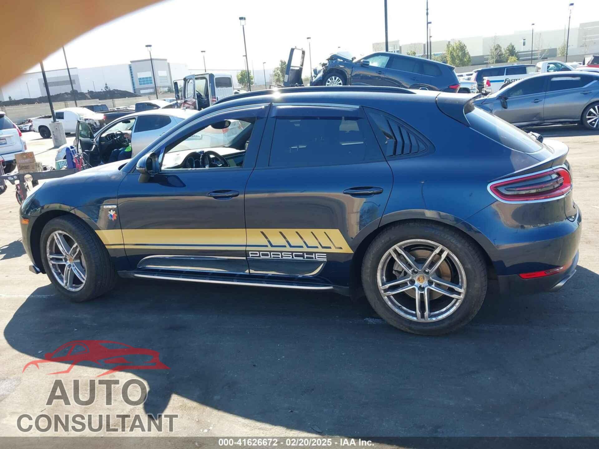PORSCHE MACAN 2016 - WP1AB2A52GLB54012