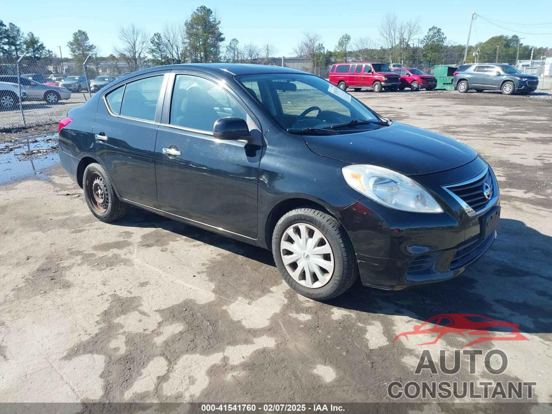 NISSAN VERSA 2012 - 3N1CN7AP9CL825595