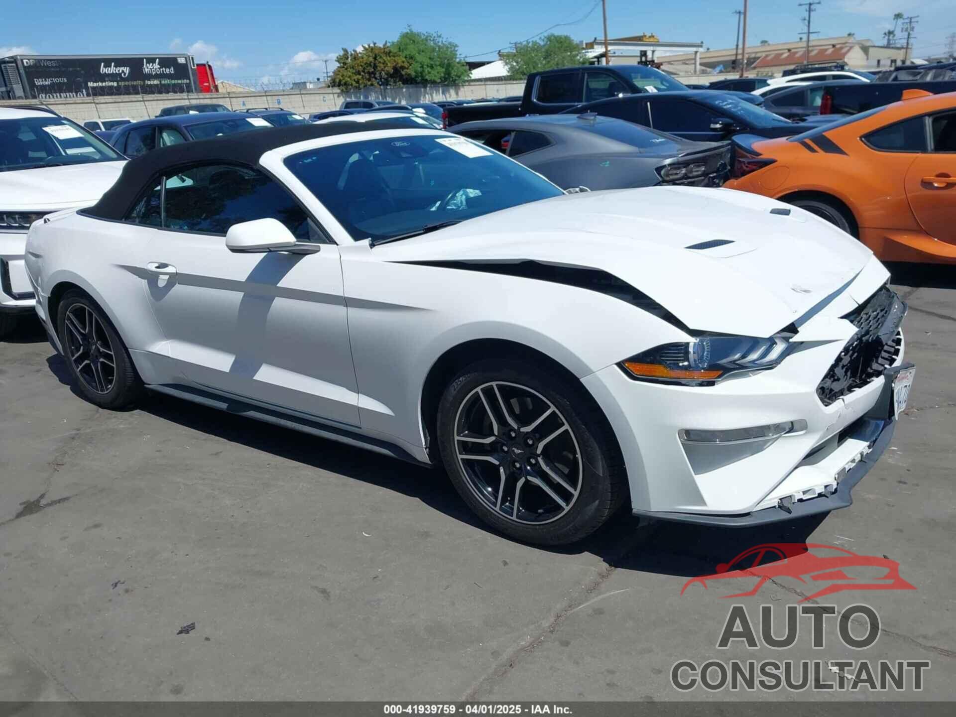 FORD MUSTANG 2021 - 1FATP8UH3M5121160