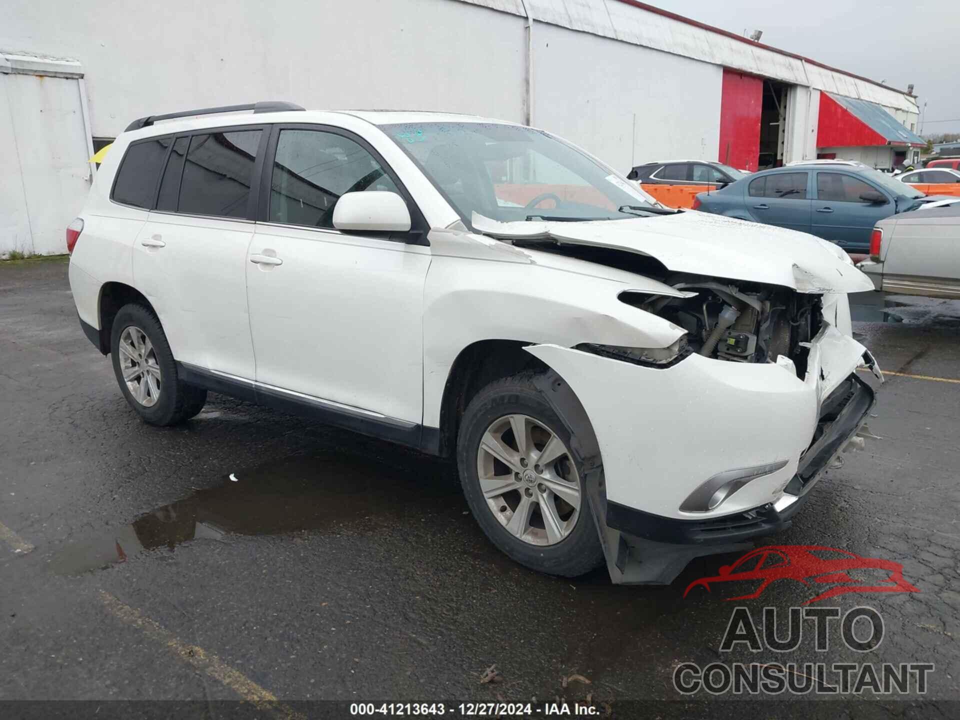 TOYOTA HIGHLANDER 2012 - 5TDBK3EH6CS105999