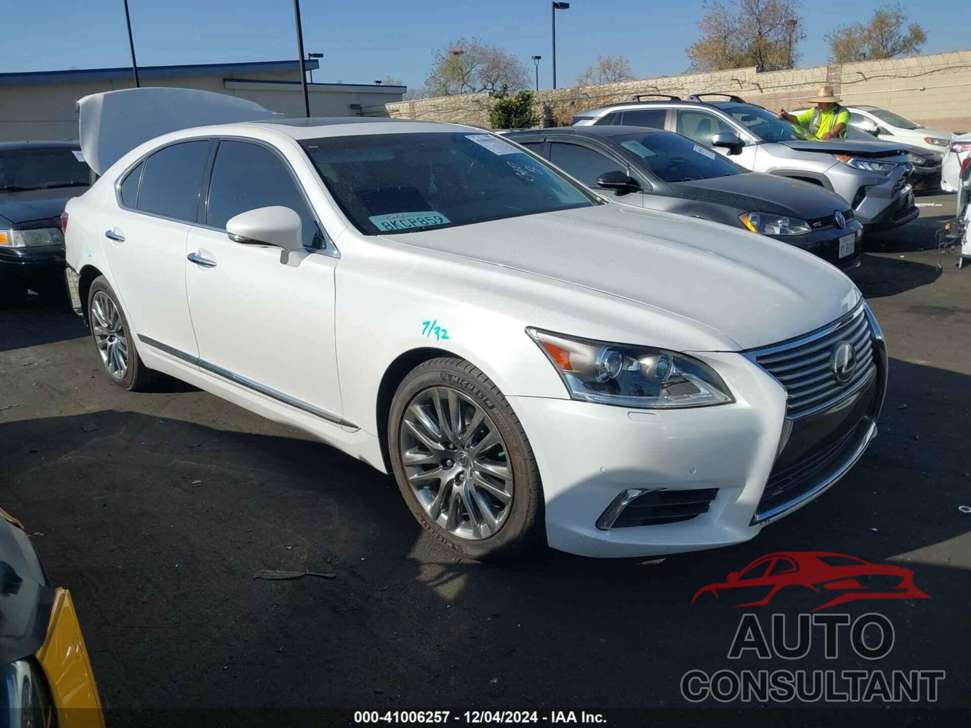 LEXUS LS 460 2017 - JTHBL5EF3H5143659