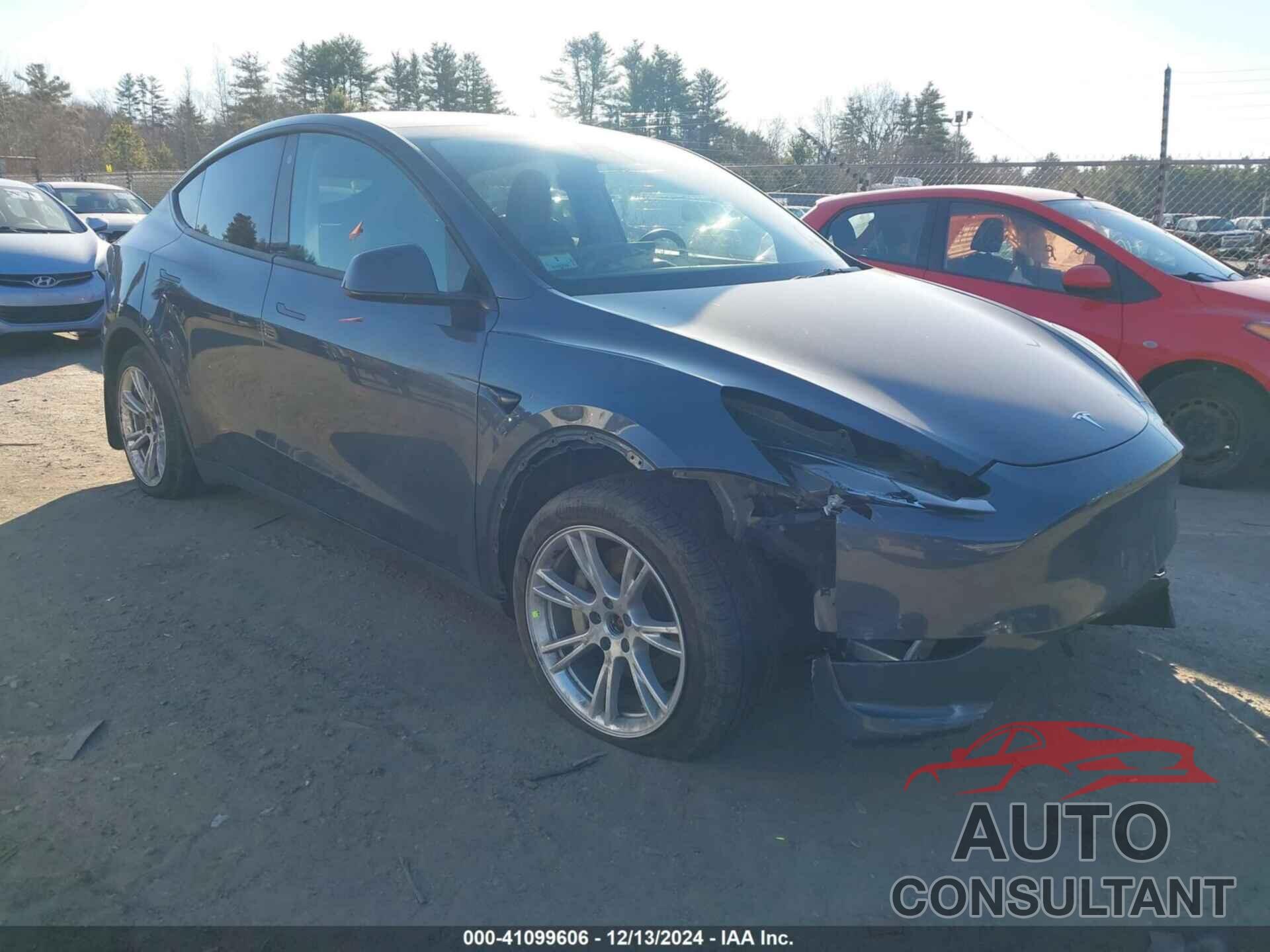 TESLA MODEL Y 2023 - 7SAYGDEE9PA041474