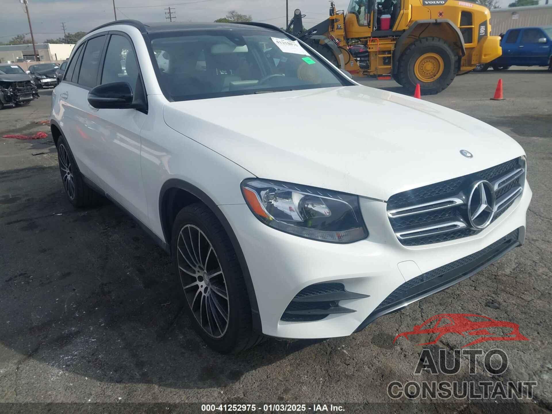 MERCEDES-BENZ GLC 300 2016 - WDC0G4JB3GF101098